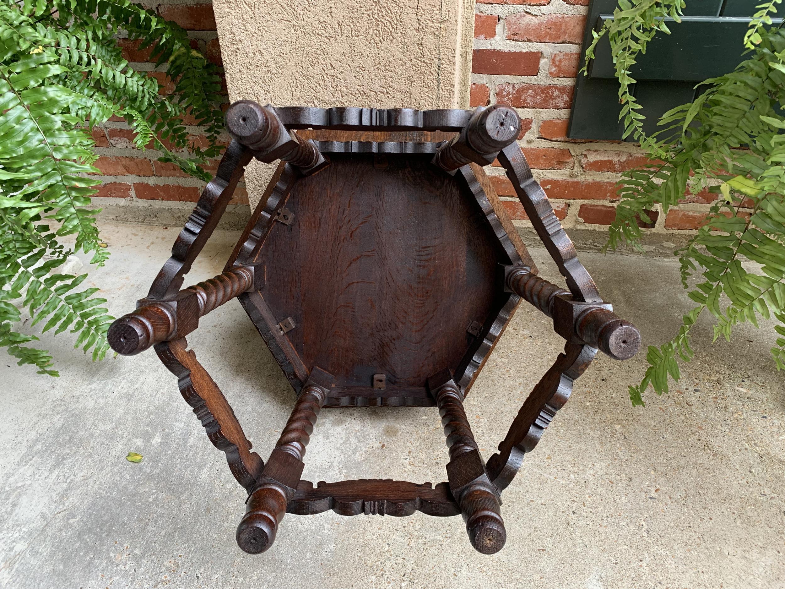 Petite Antique French Carved Oak Octagon Wine Tea Side Table Barley Twist, c1900 7