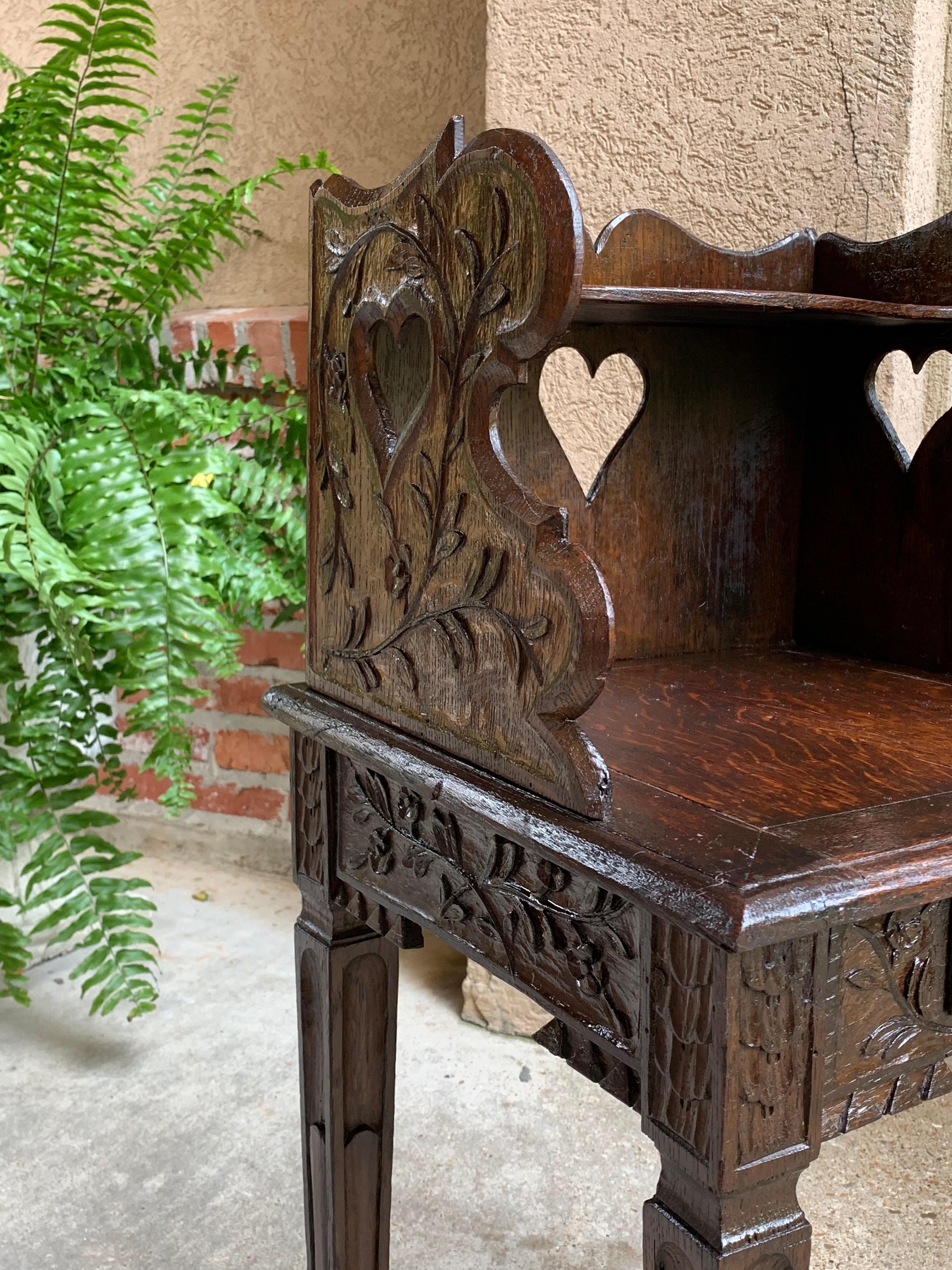 Petite Antique French Carved Oak Side End Table Nightstand Serpentine 7