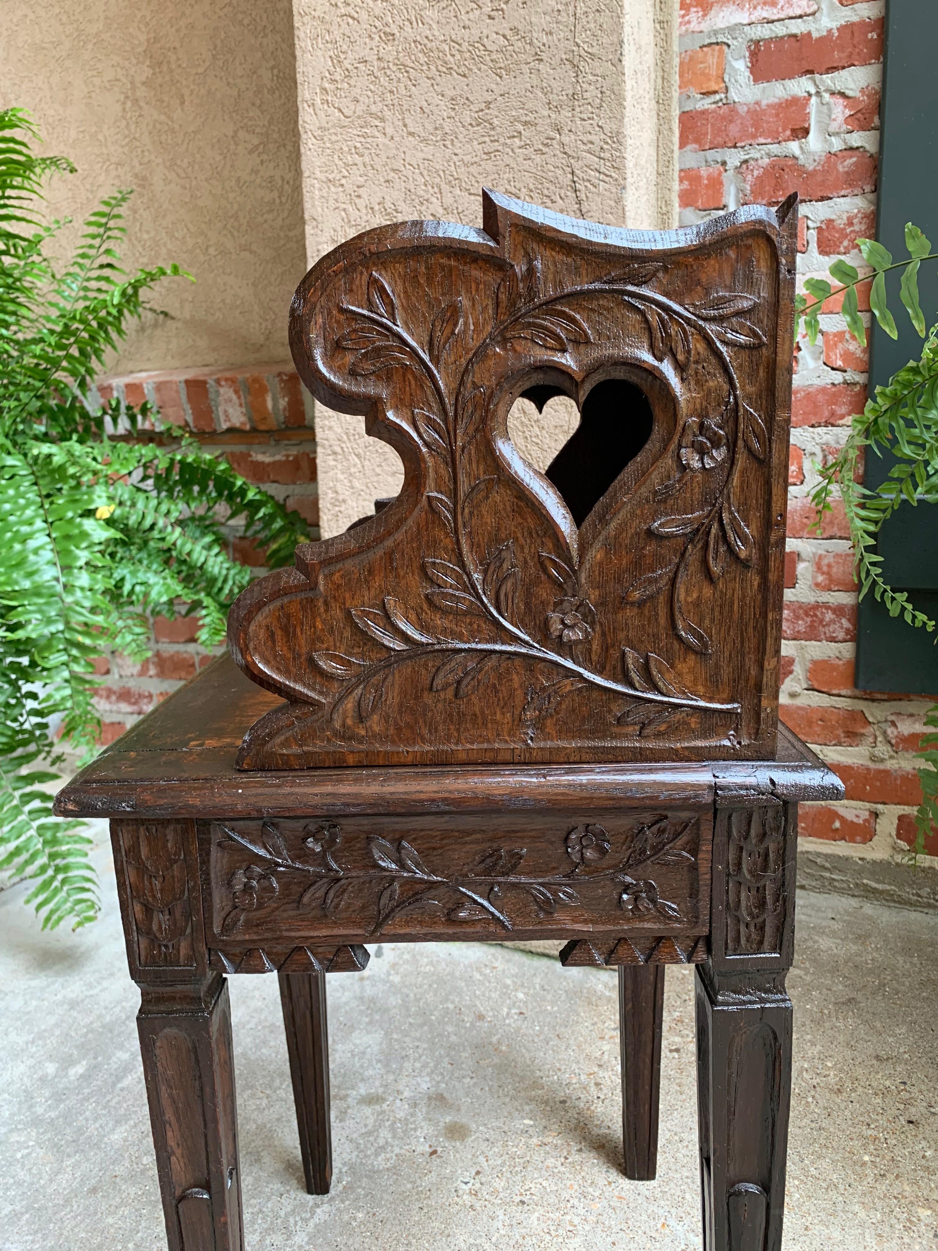 Petite Antique French Carved Oak Side End Table Nightstand Serpentine 8