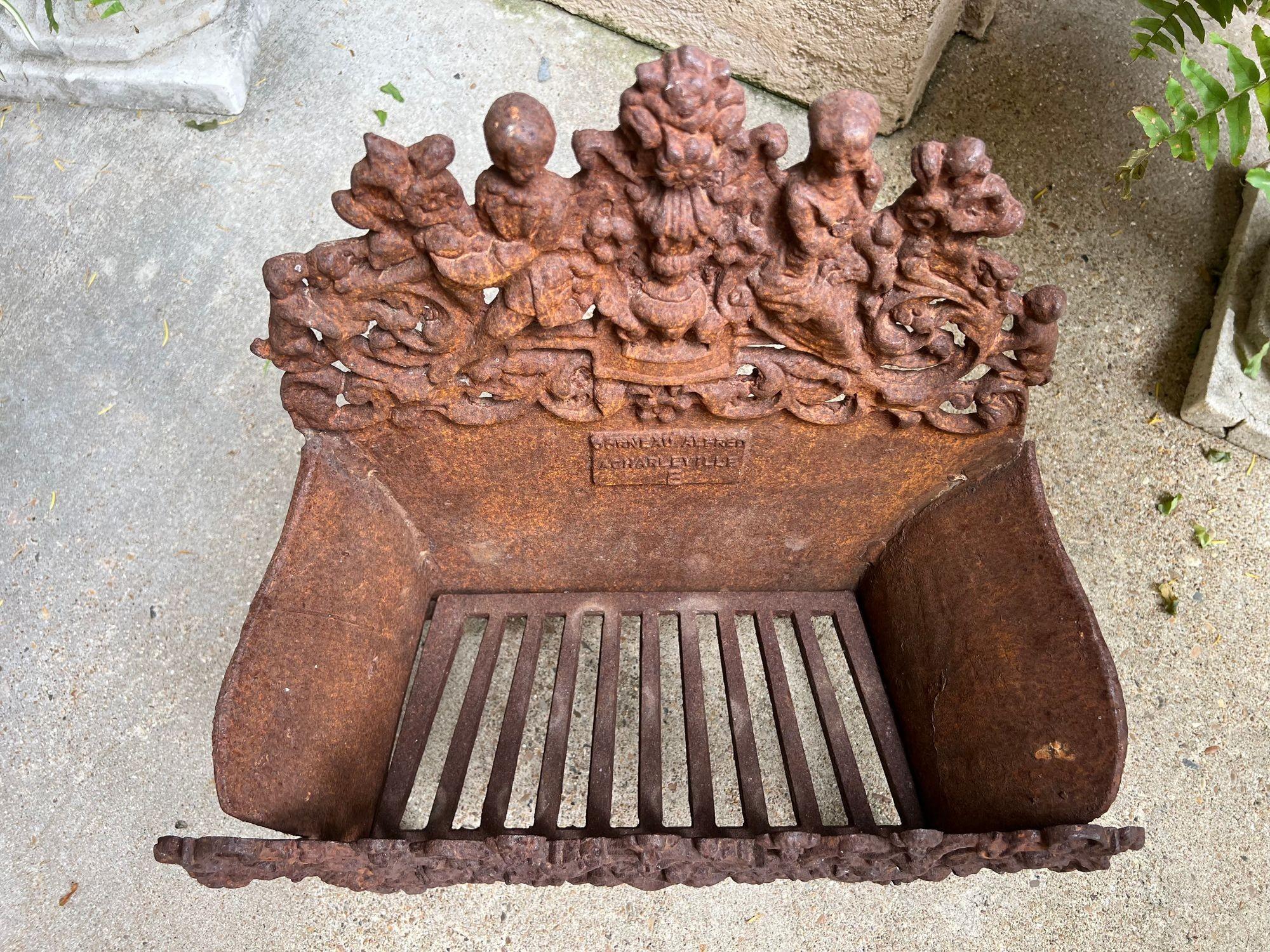 Petite Antique French Cast Iron Planter Jardinière Basket Grate Corneau c1880 For Sale 5