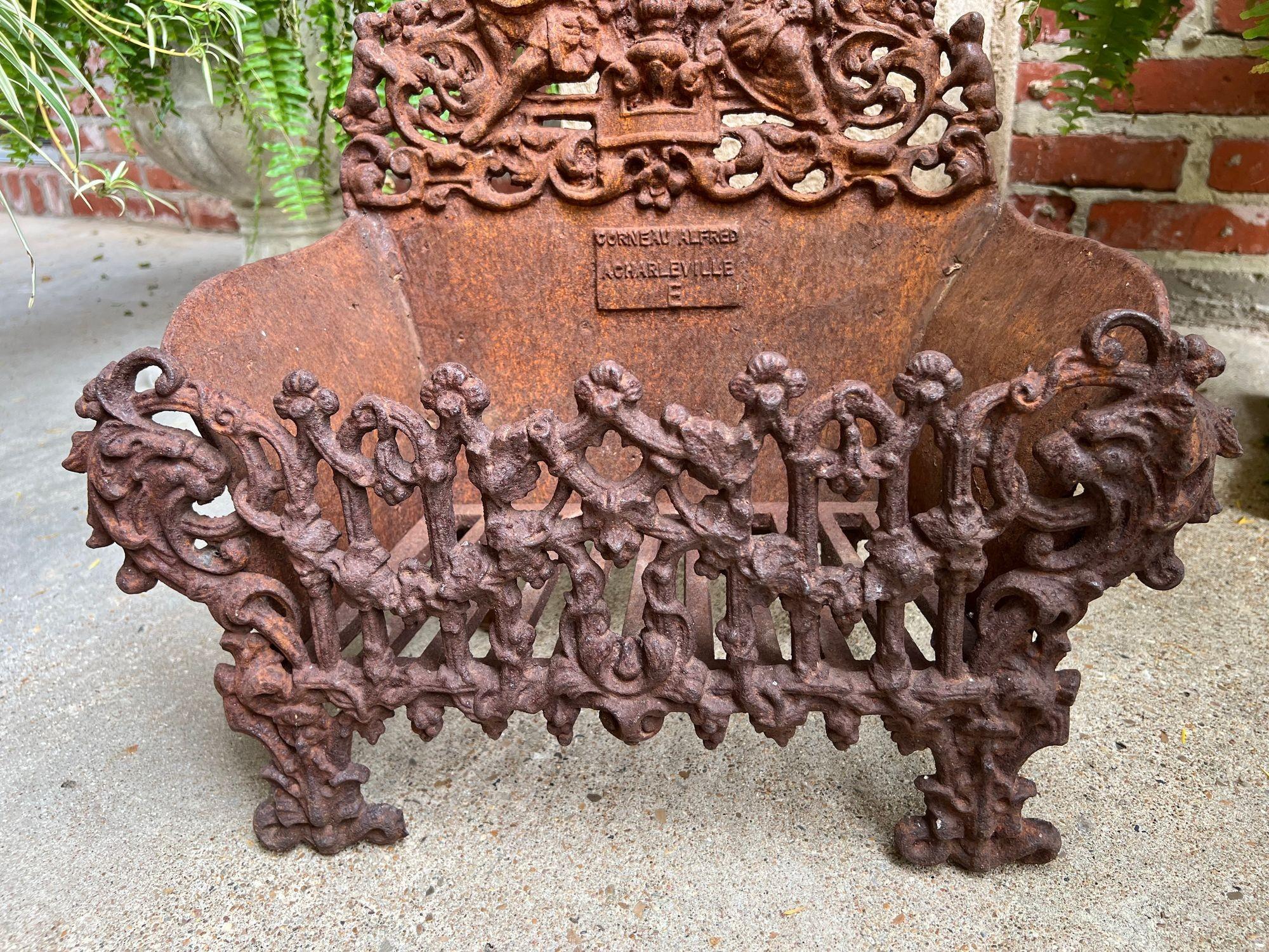 Petite Antique French Cast Iron Planter Jardinière Basket Grate Corneau c1880 For Sale 2