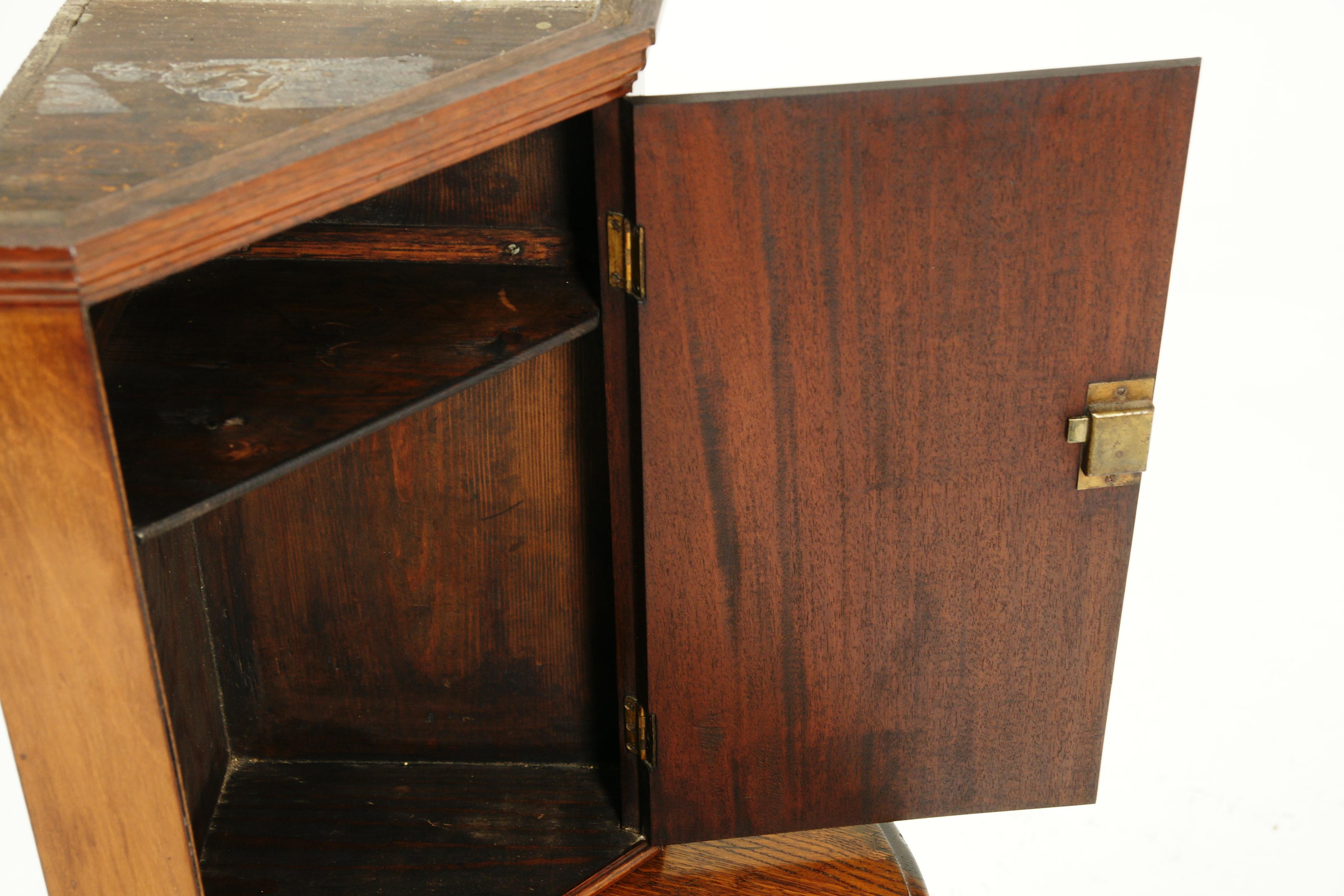 Petite Antique Mahogany Hanging Corner Cabinet, Scotland 1910, B2391 In Good Condition In Vancouver, BC