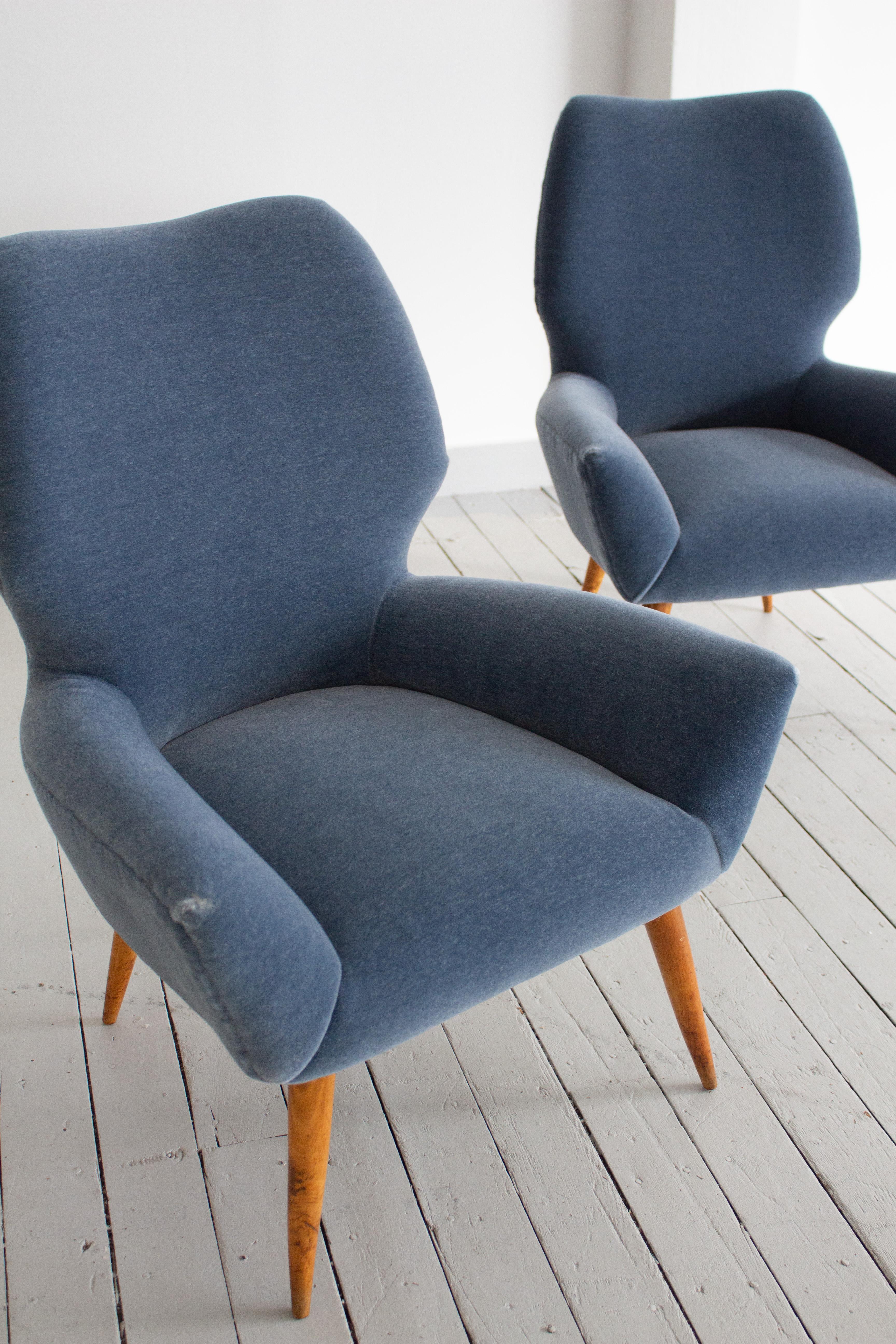 Italian Petite Armchairs in Blue Mohair in the Style of Melchiorre Bega - a Pair For Sale