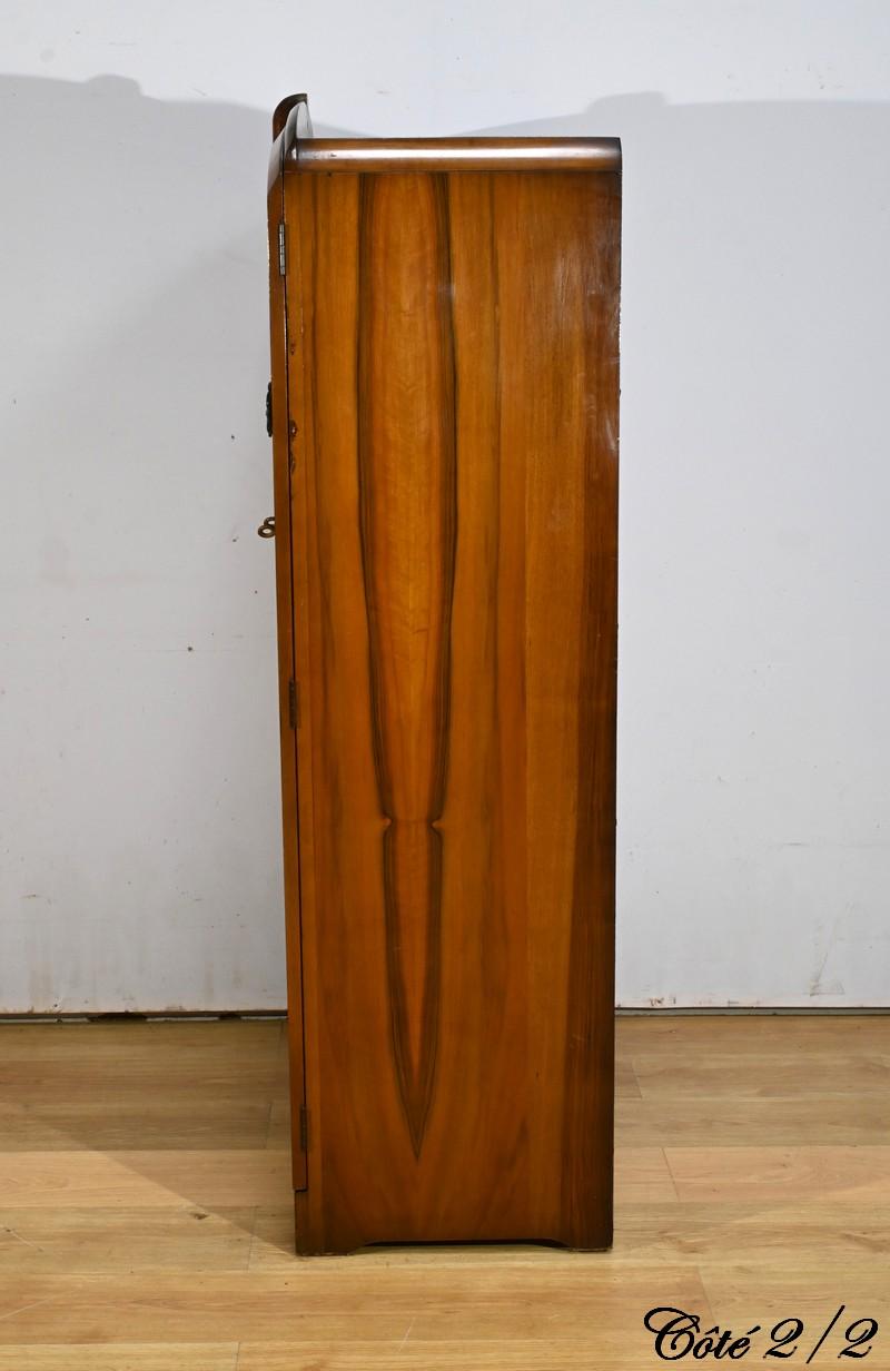 Small Walnut Cabinet, Art Deco, Walrose House, England – 1940 For Sale 8