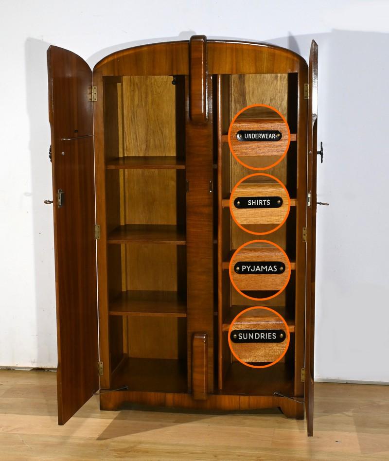 Small Walnut Cabinet, Art Deco, Walrose House, England – 1940 For Sale 9