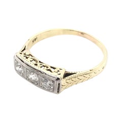 Petite Art Deco 0.3 Ctw Diamond Three Stone Ring