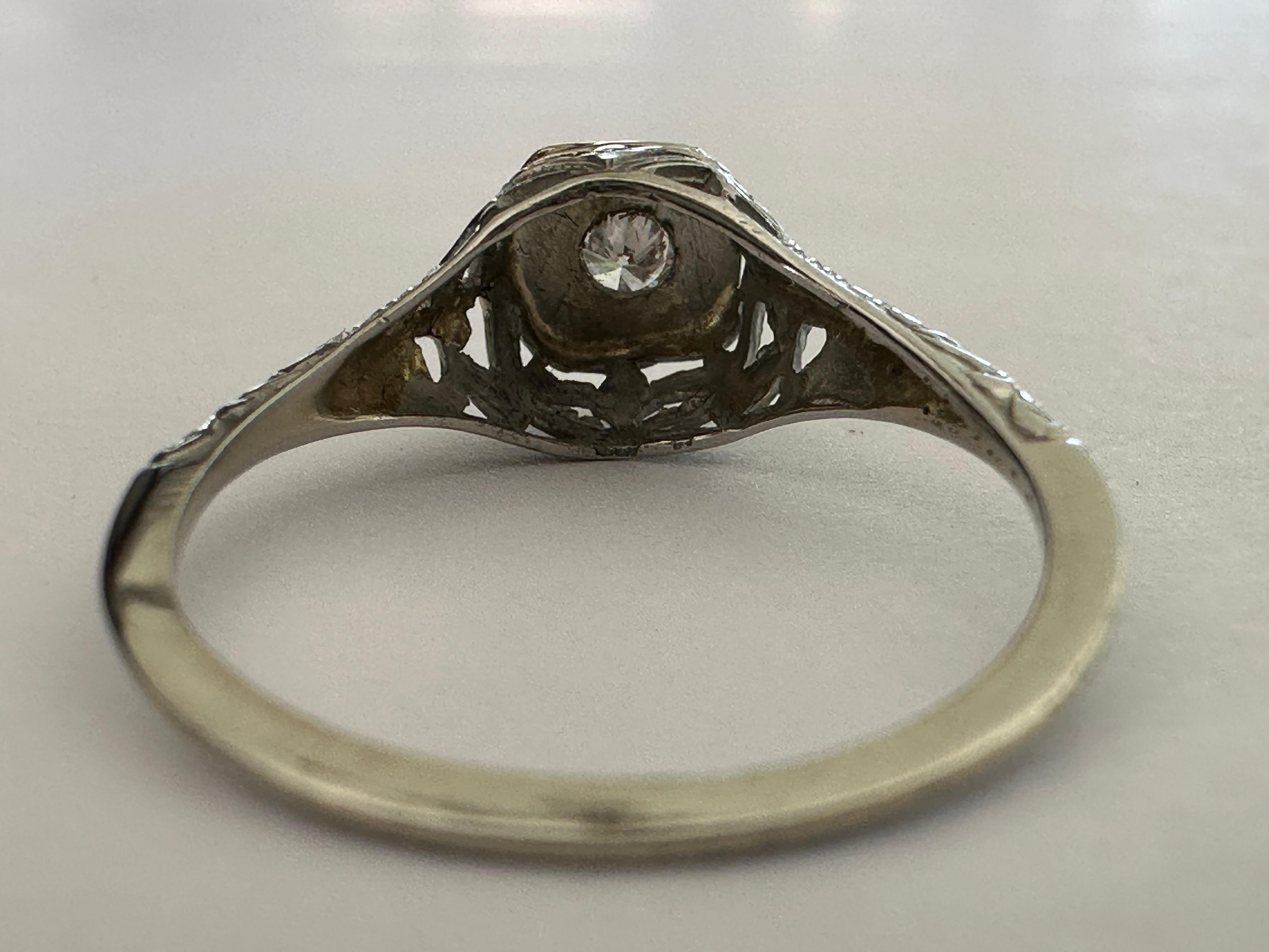 Petite Art Deco Diamond Solitaire and Filigree Engagement Ring  In Good Condition For Sale In Denver, CO