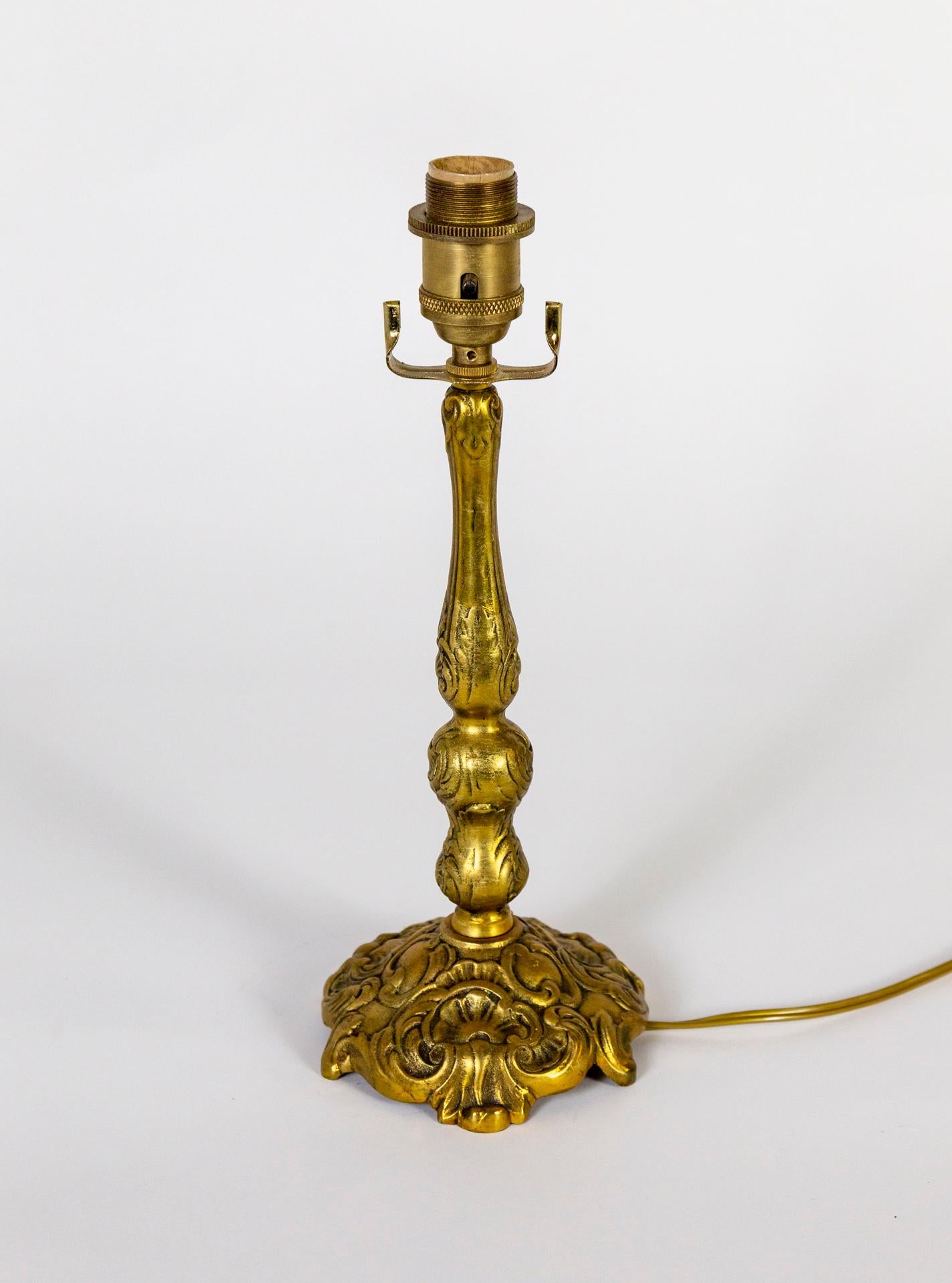 Petite Art Nouveau Brass Table Lamp In Good Condition For Sale In San Francisco, CA