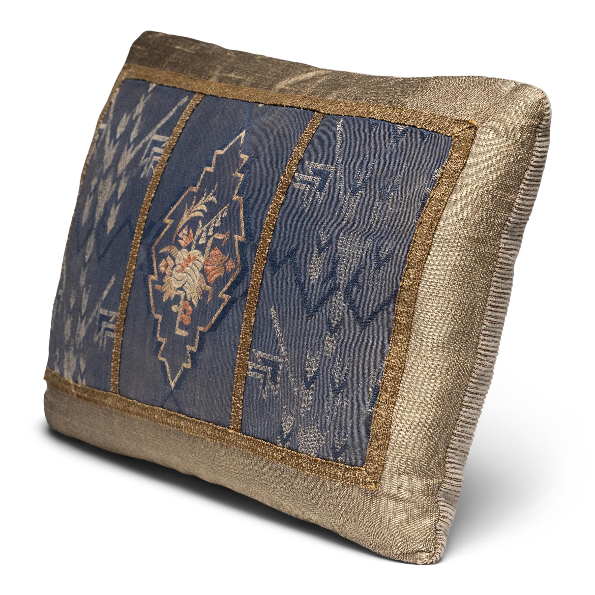 American Petite Austrian Silk Pillow For Sale