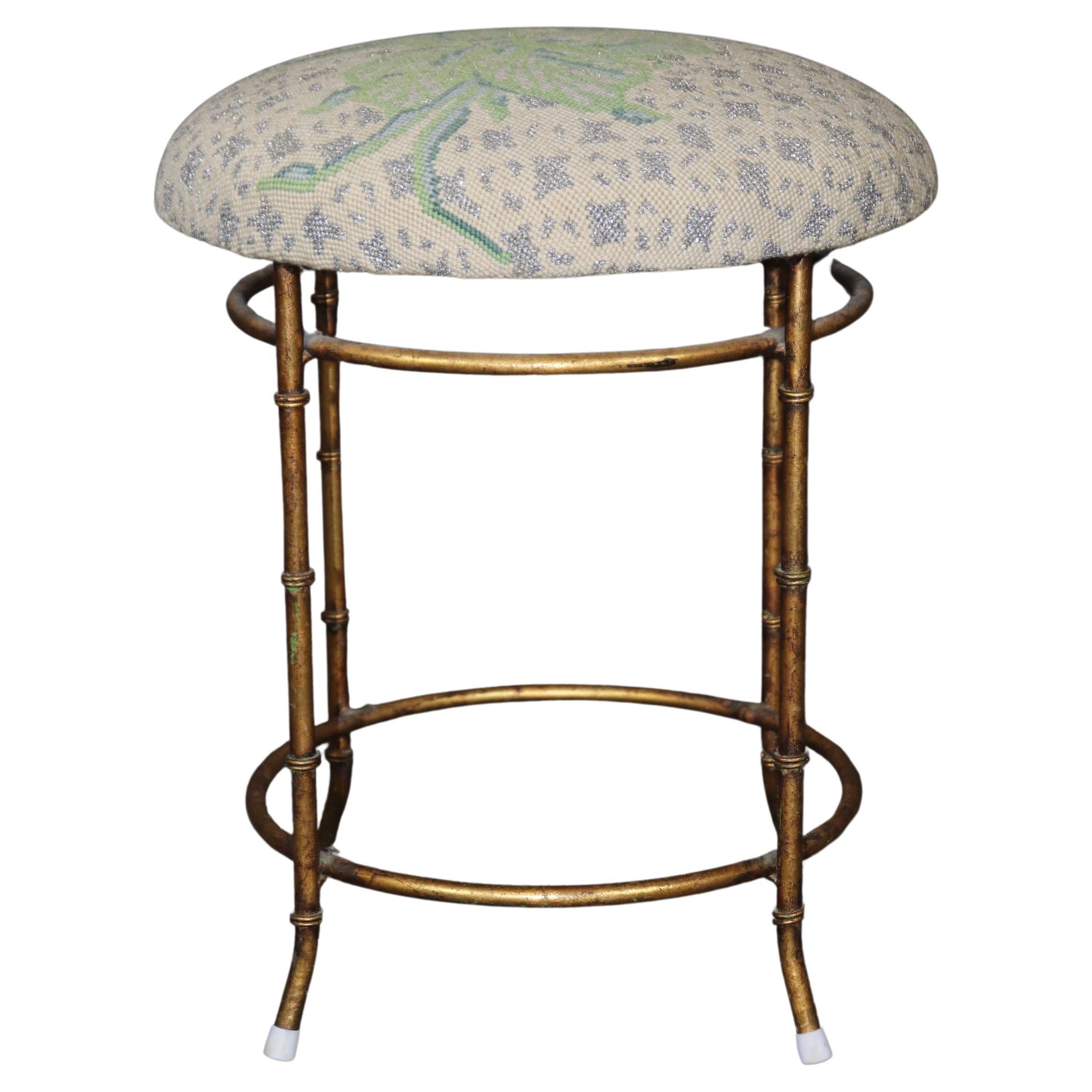 Petite Bagues Style Gilt Upholstered bench in needlepoint