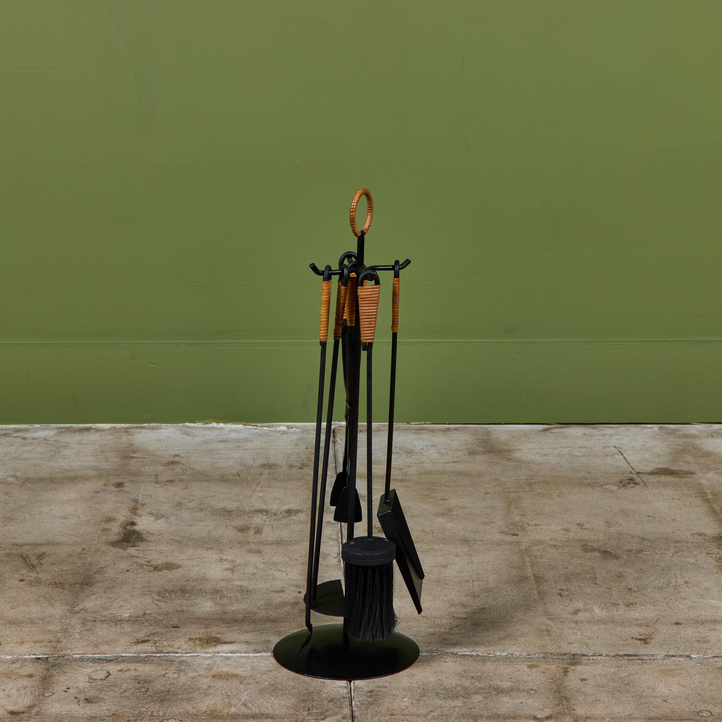 Petite Blackened Steel Fireplace Tool Set For Sale 2