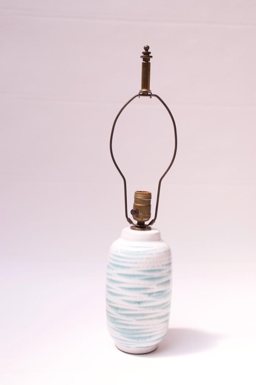 Mid-Century Modern Petite Blue and White Ceramic Table Lamp by Lee Rosen for Design Technics For Sale