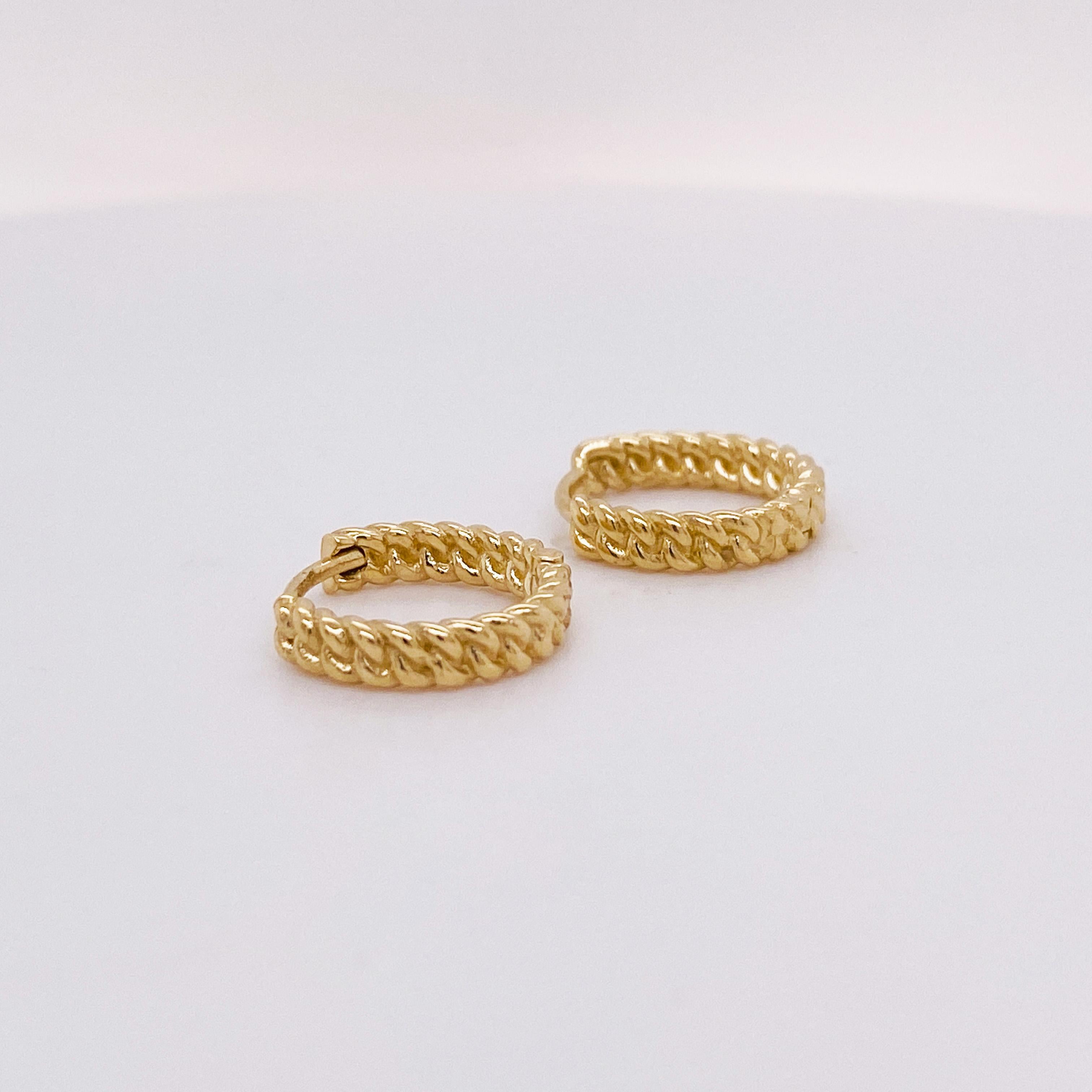 Contemporary Petite Braided Huggie Hoops, 13 Mm in 14Karat Yellow Gold, Invisible Hinge LV For Sale