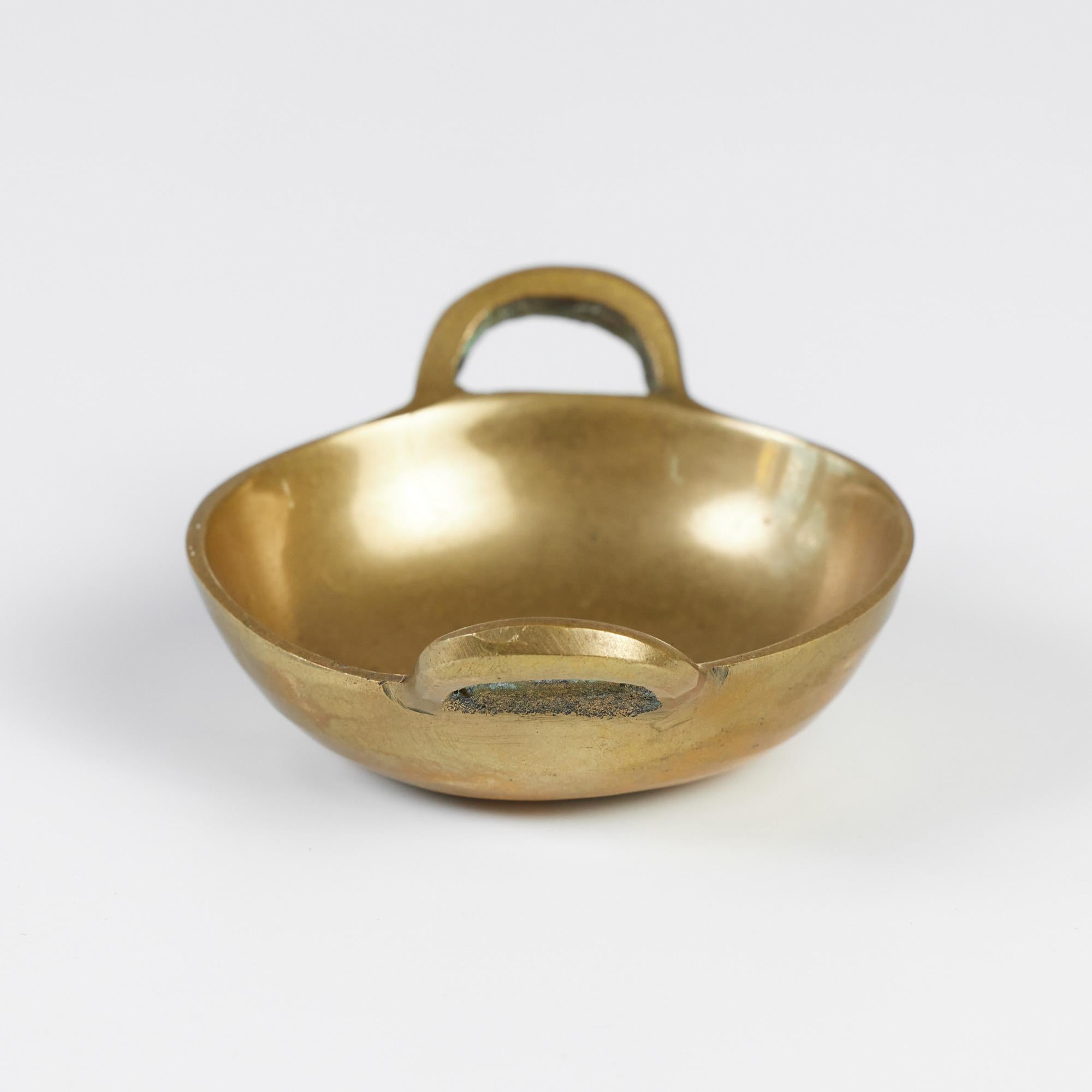 Petite Brass Dish with Handles 3