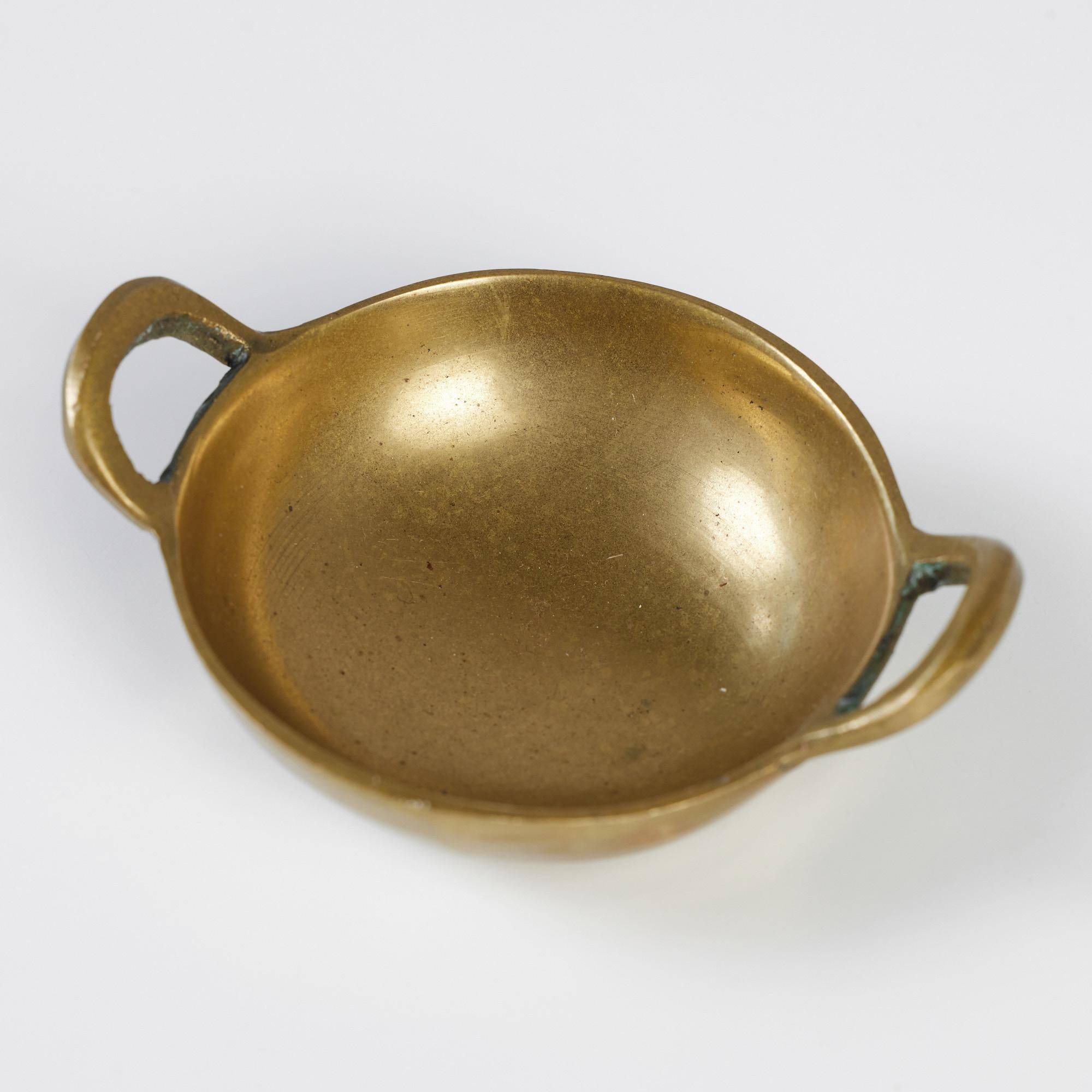 Petite Brass Dish with Handles 2