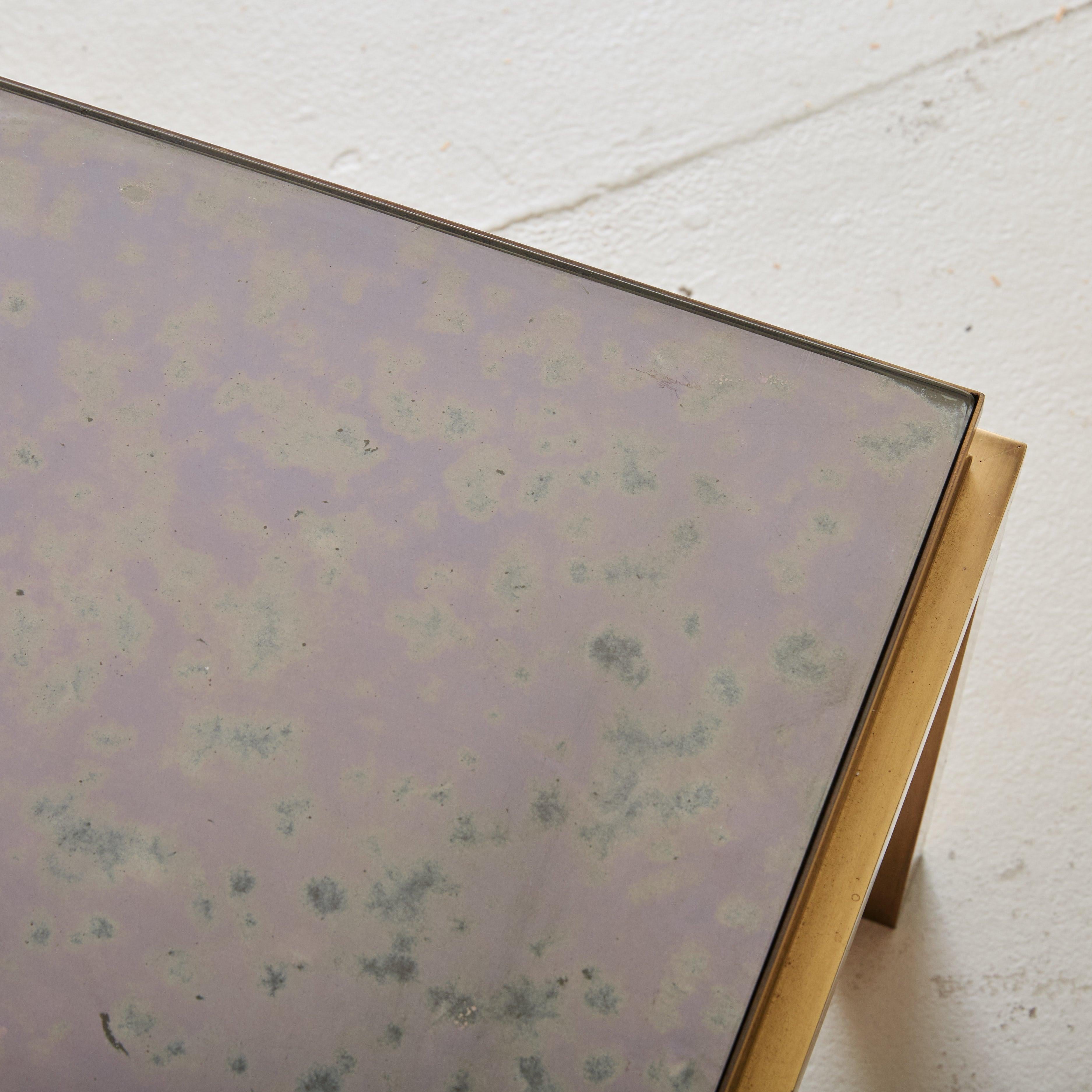 Laiton Petite Brass Side Table with Églomisé Mirror Top Attributed to Guy Lefevre en vente