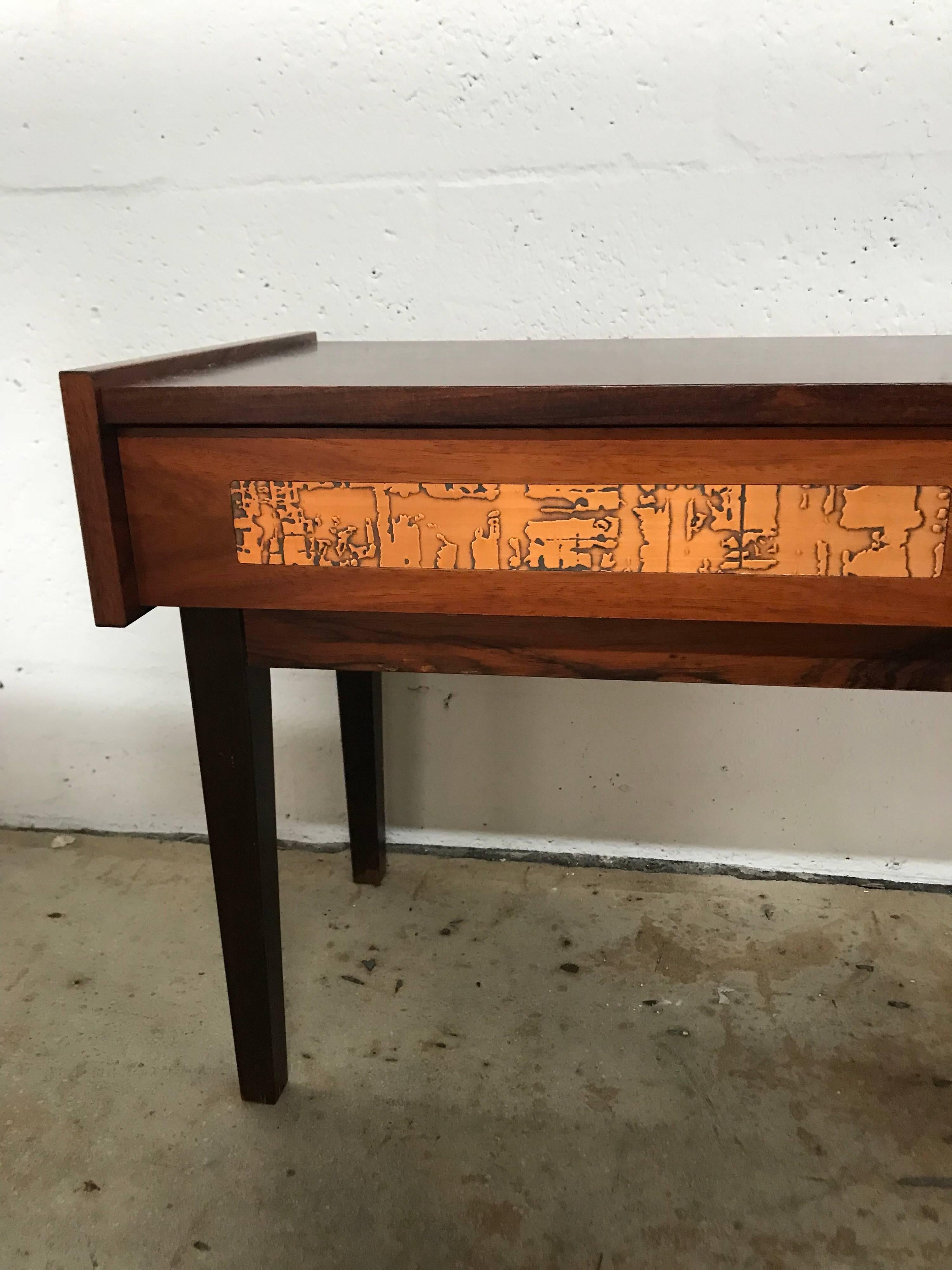 Petite Brutalist Copper and Rosewood Console Table In Good Condition For Sale In Miami, FL