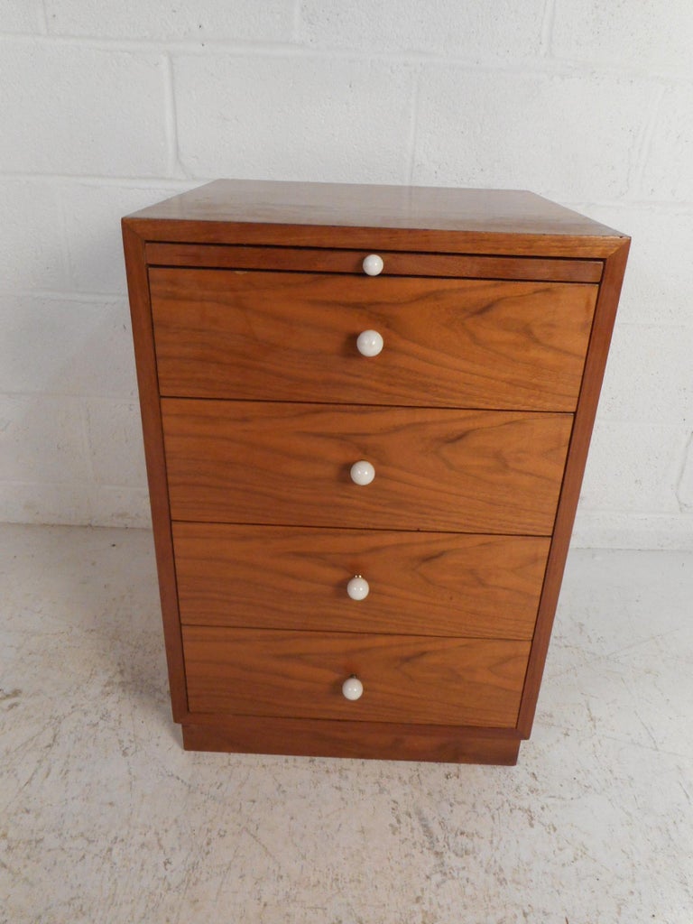 Petite Chest Of Drawers By Drexel For Sale At 1stdibs