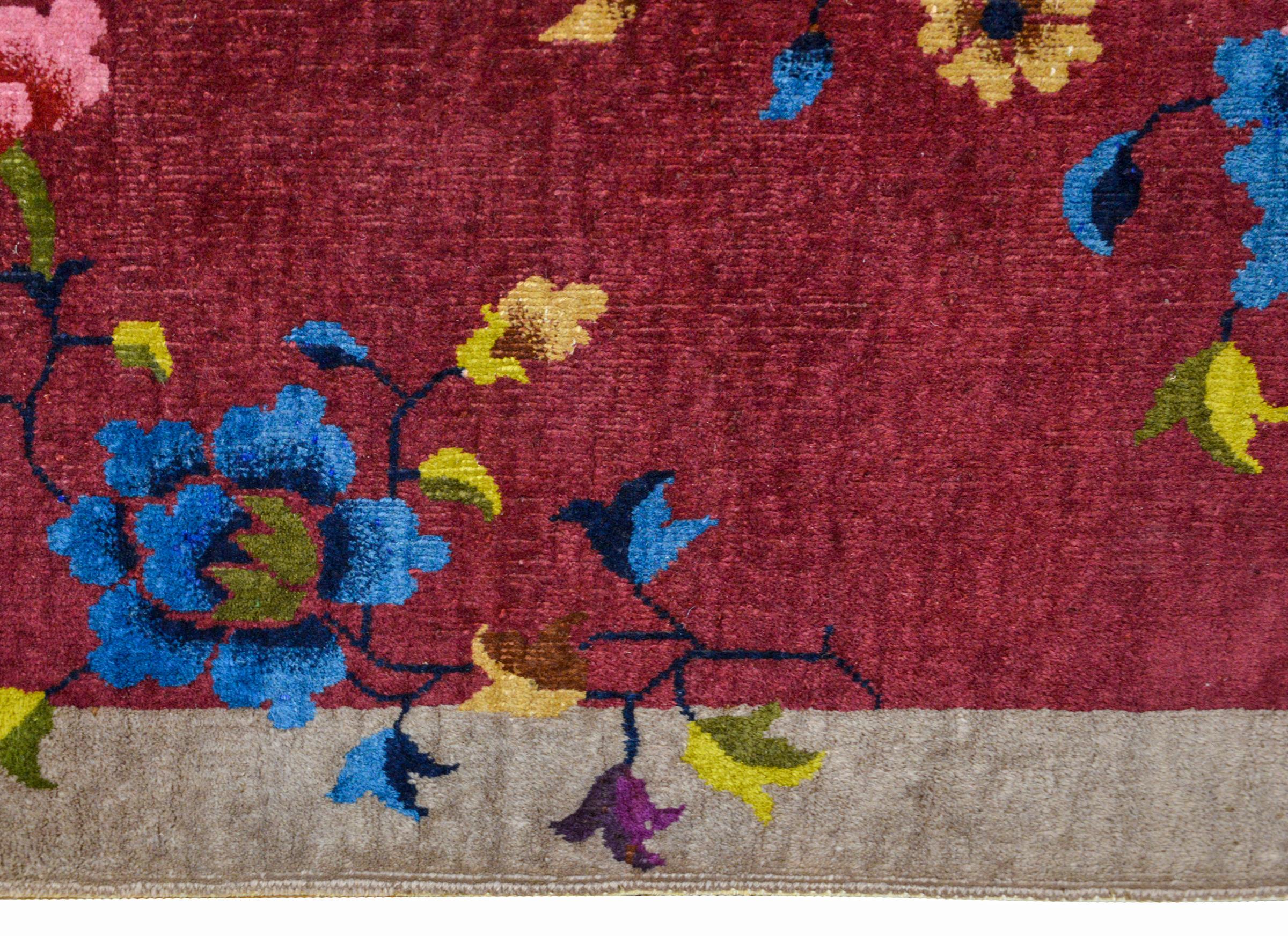 Kleiner chinesischer Art-Déco-Teppich (Frühes 20. Jahrhundert) im Angebot