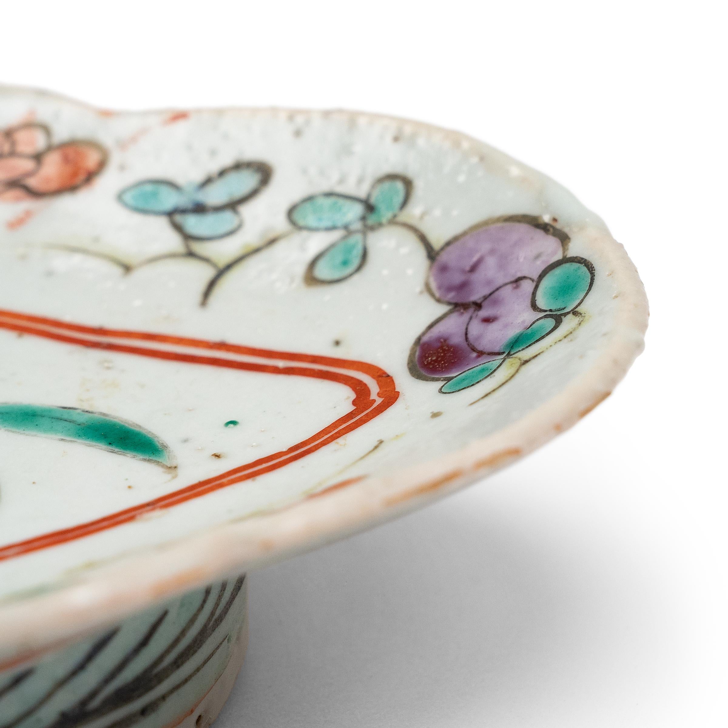 Chinois Petit plat chinois à fleurs de pêcher, C.I.C., années 1930 en vente