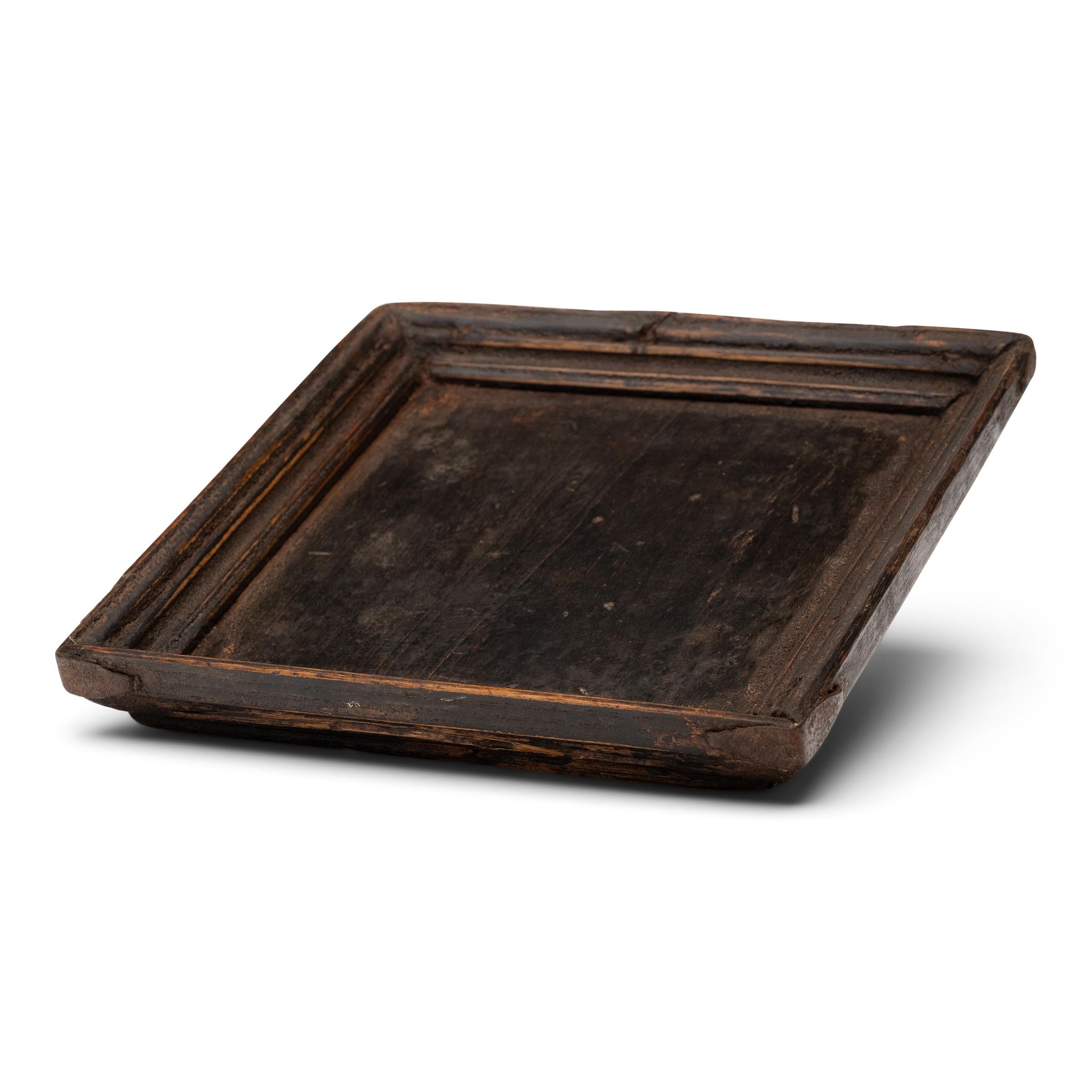 Kleines chinesisches Teetablett, um 1850 (Rustikal) im Angebot