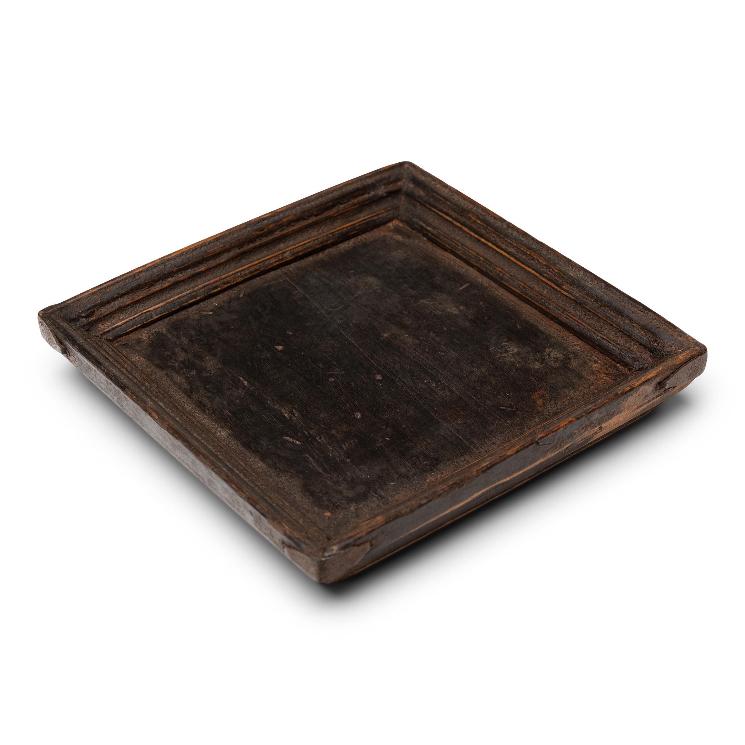Kleines chinesisches Teetablett, um 1850 (Chinesisch) im Angebot