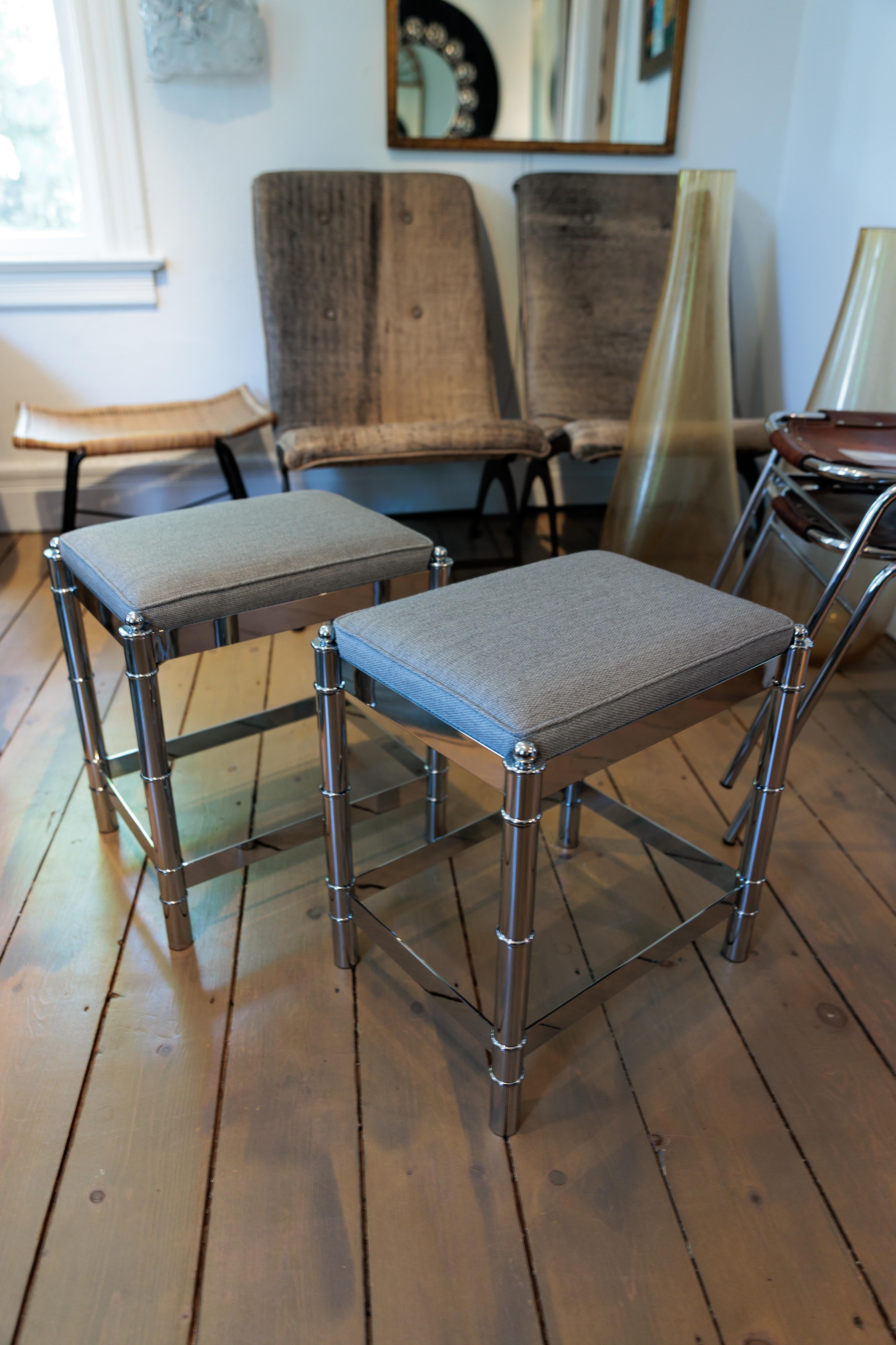 One Petite Chrome Bench with Upholstered Seat In Excellent Condition For Sale In Bridgehampton, NY