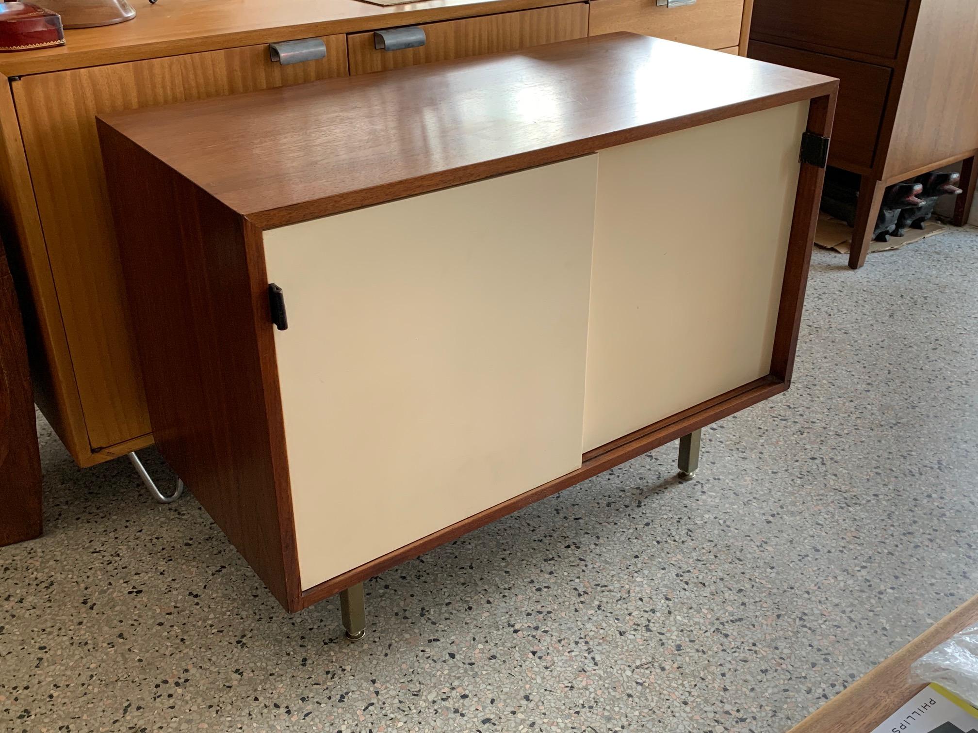 Petite Classic Knoll Credenza in Walnut and Cream  In Good Condition In St.Petersburg, FL