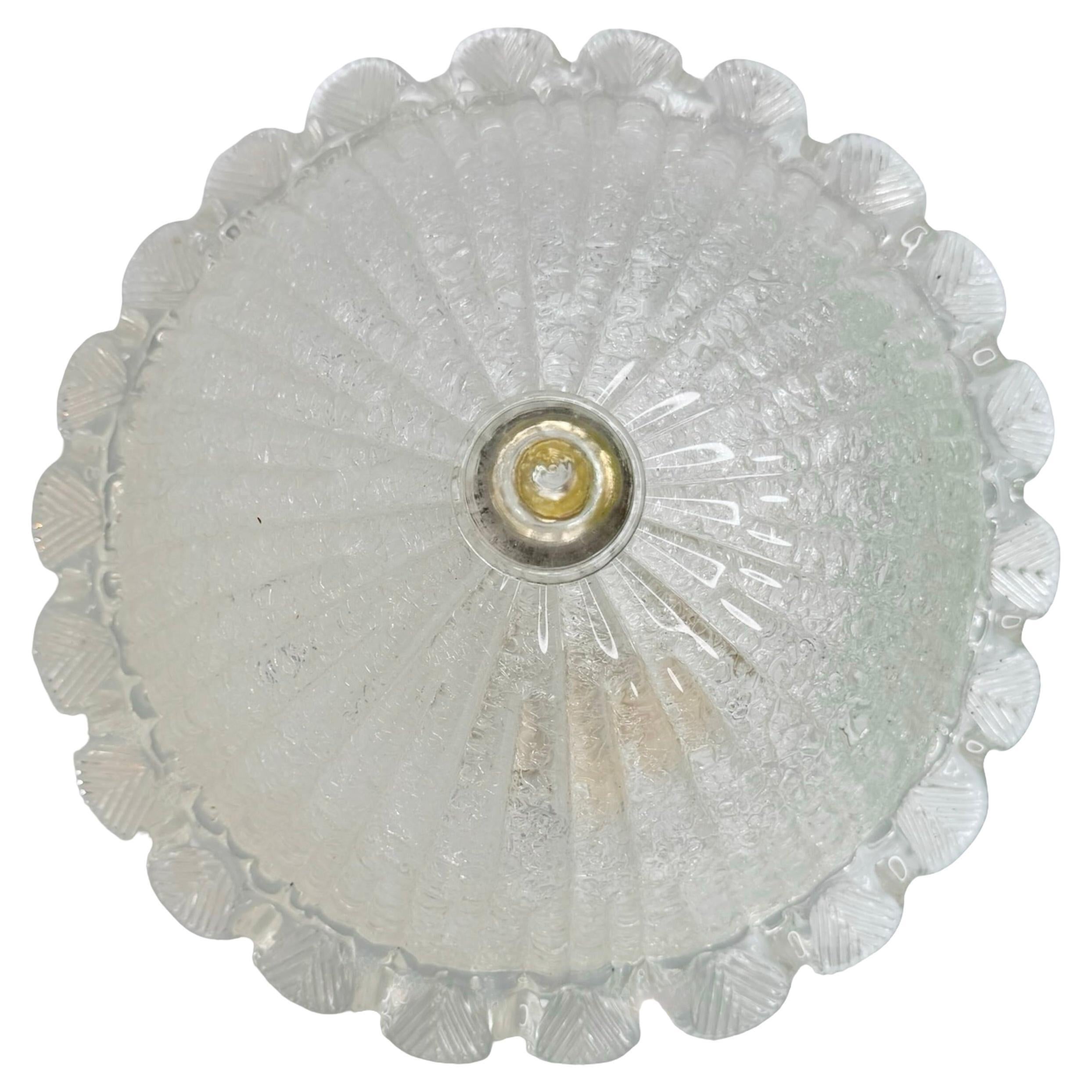 Petite lampe de plafond à encastrer en verre de Murano à motif de fleurs transparentes, Italie, années 1970