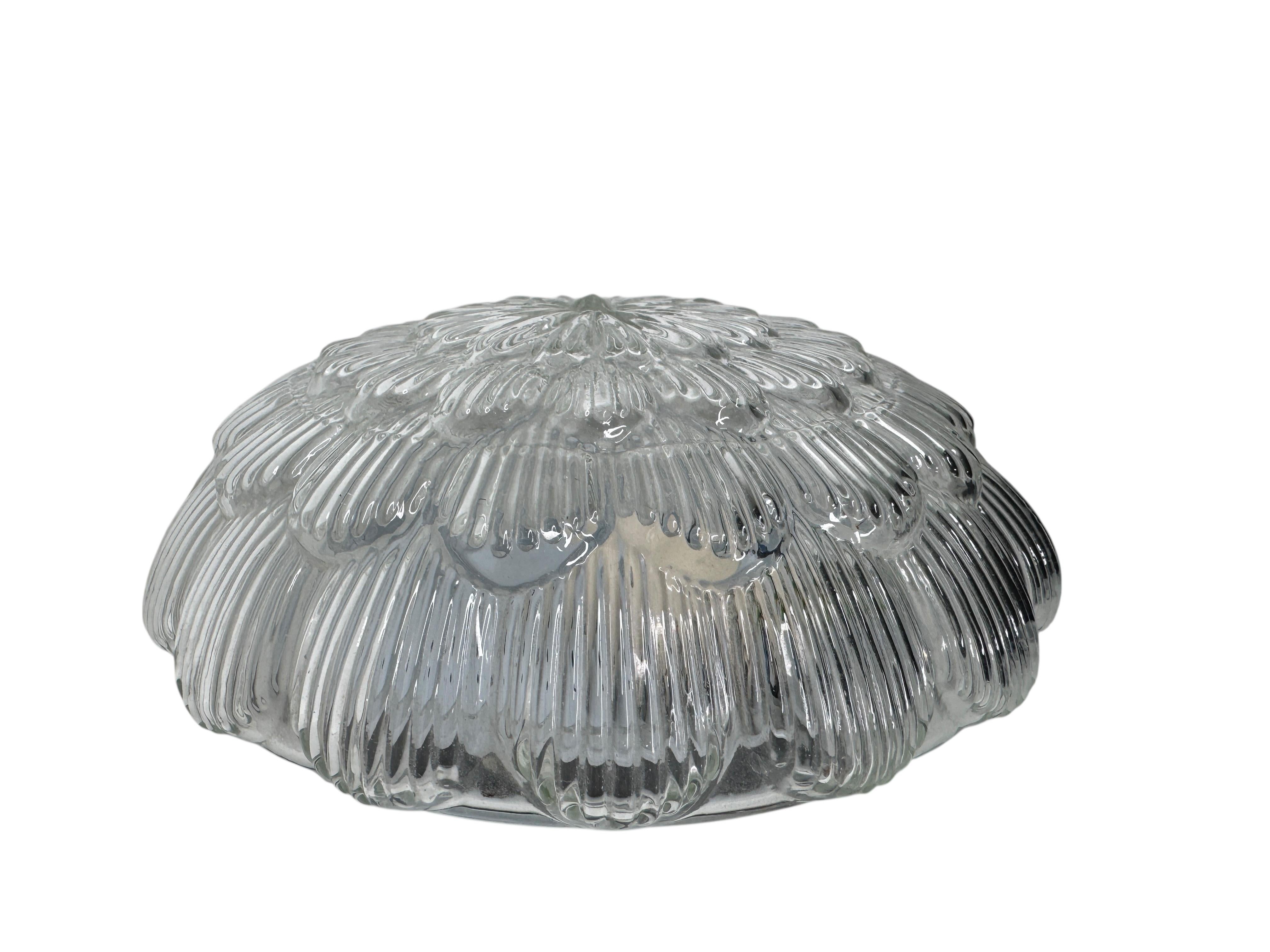 Pequeño plafón de cristal transparente Massive Leuchten, Alemania Moderno de mediados de siglo en venta