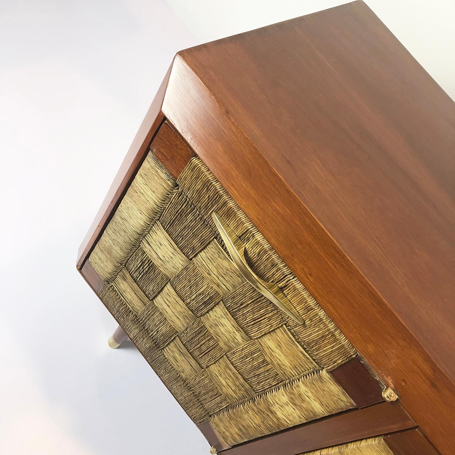 Mid-Century moderno Petite Credenza attribuita a Edmond Spence in vendita