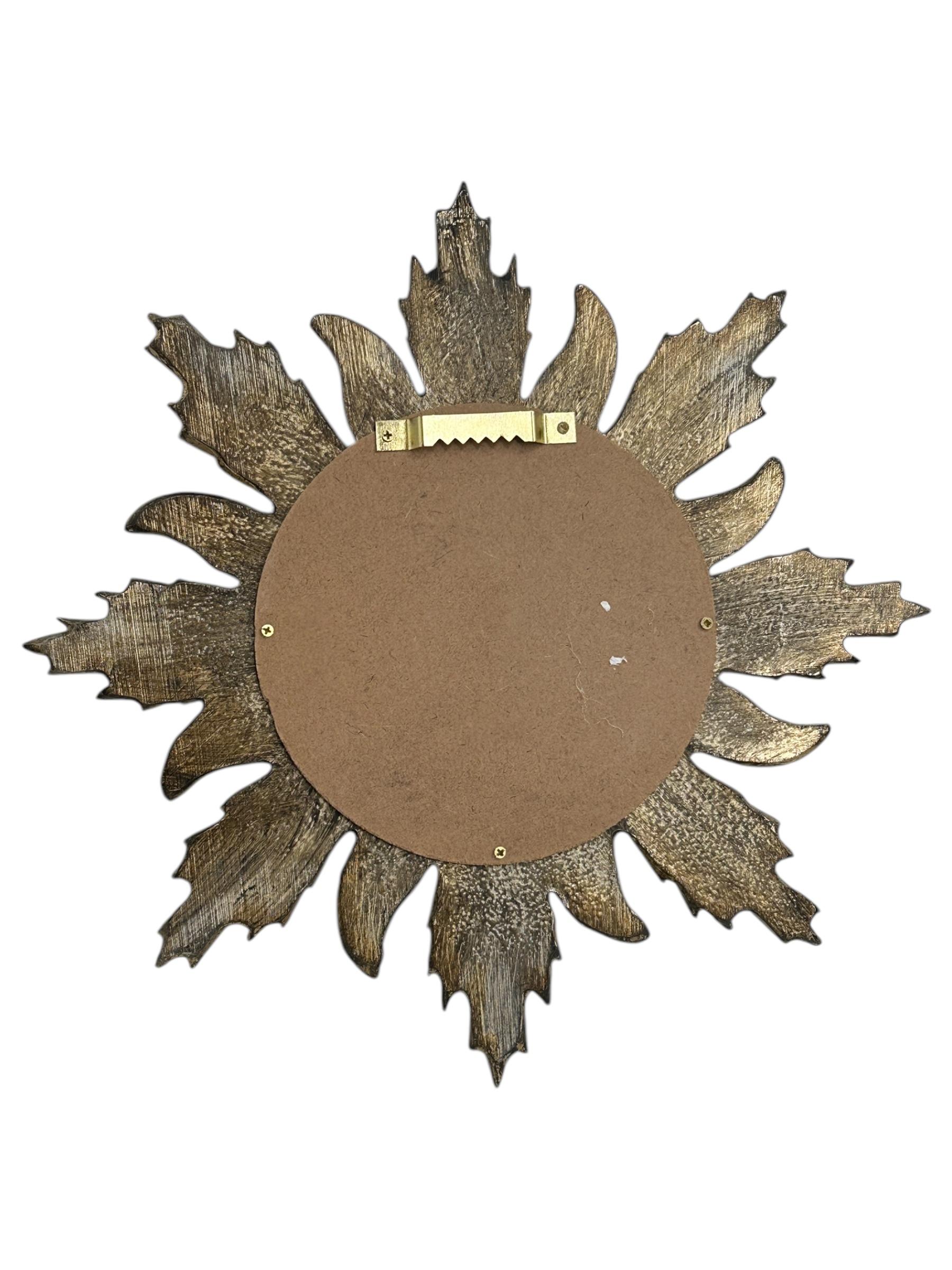 Petite Cute Starburst Sunburst Vergoldetes Harz Flacher Spiegel Belgien, circa 1980er Jahre im Angebot 6