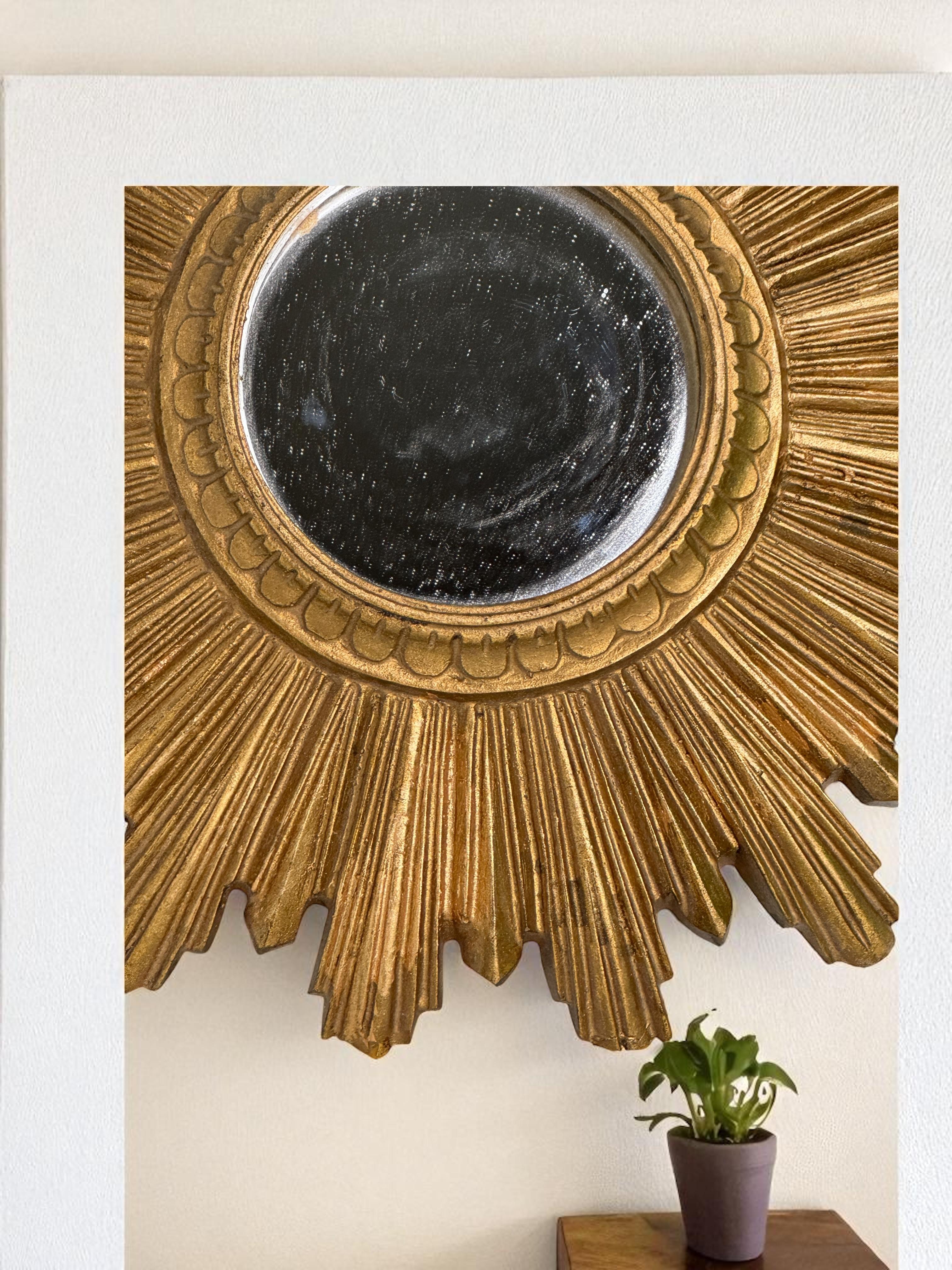 Petite Cute Starburst Sunburst Gilded Resin Flat Mirror Germany, circa 1970s For Sale 9