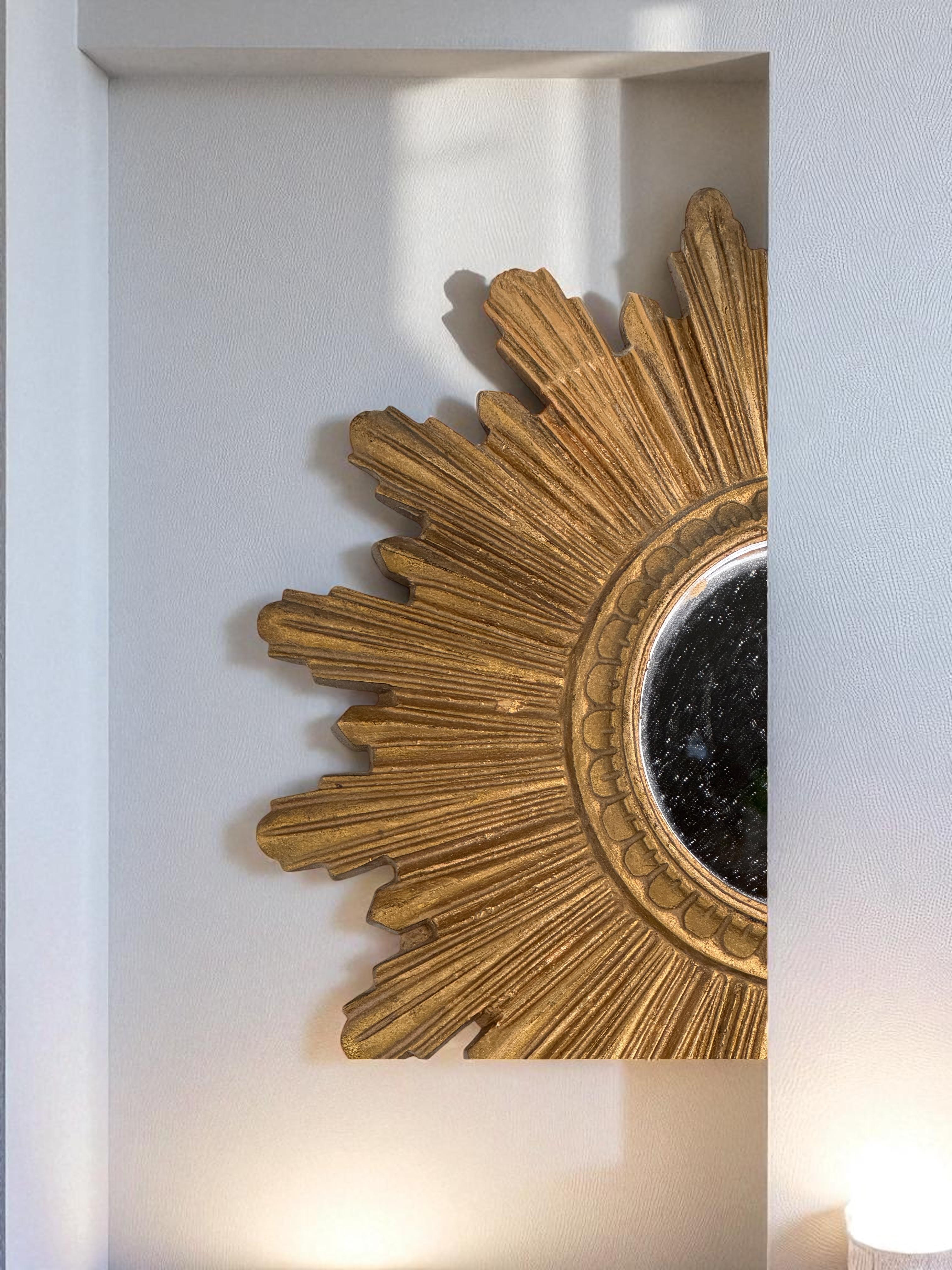 Petite Cute Starburst Sunburst Gilded Resin Flat Mirror Germany, circa 1970s For Sale 13