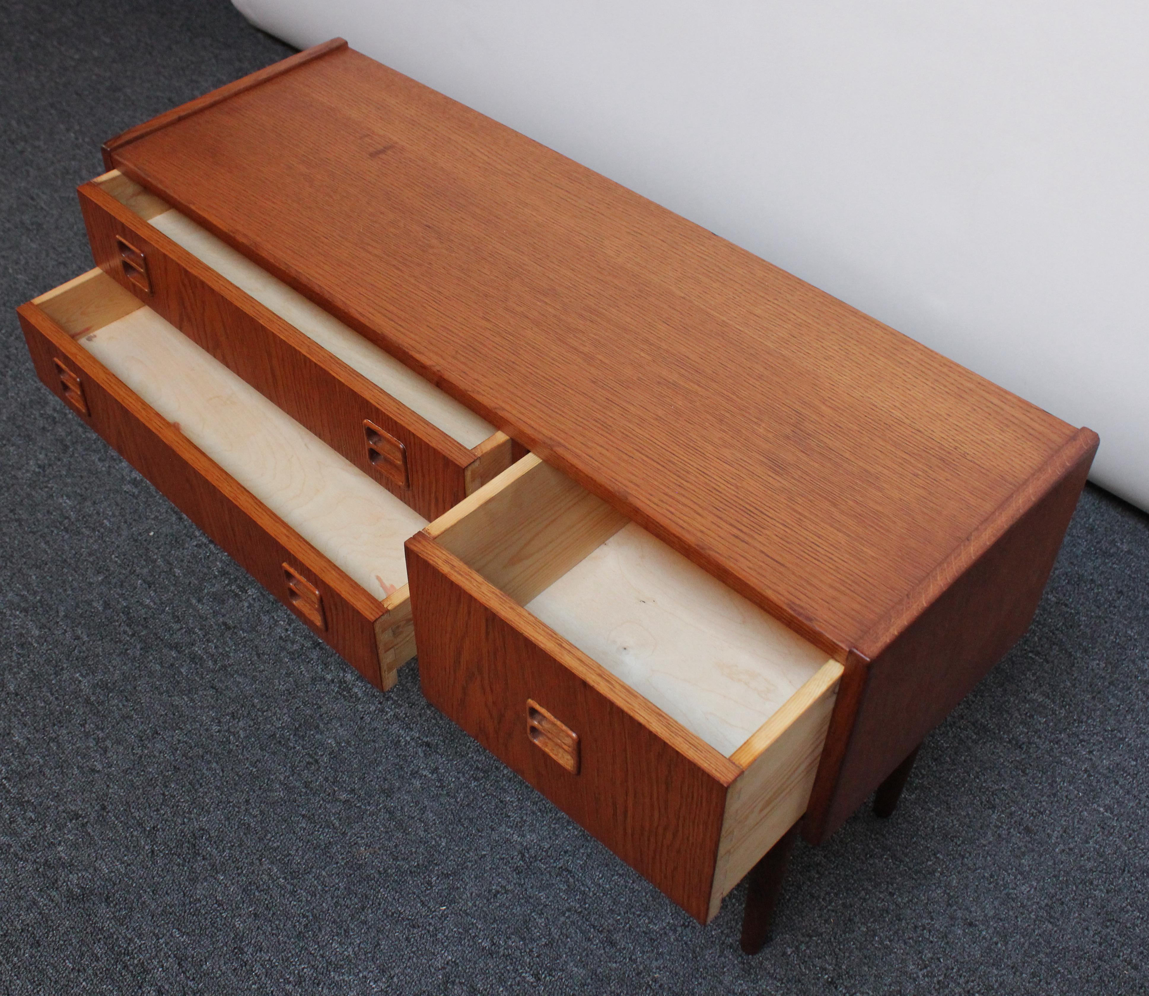 Petite Danish Modern Oak Chest For Sale 3