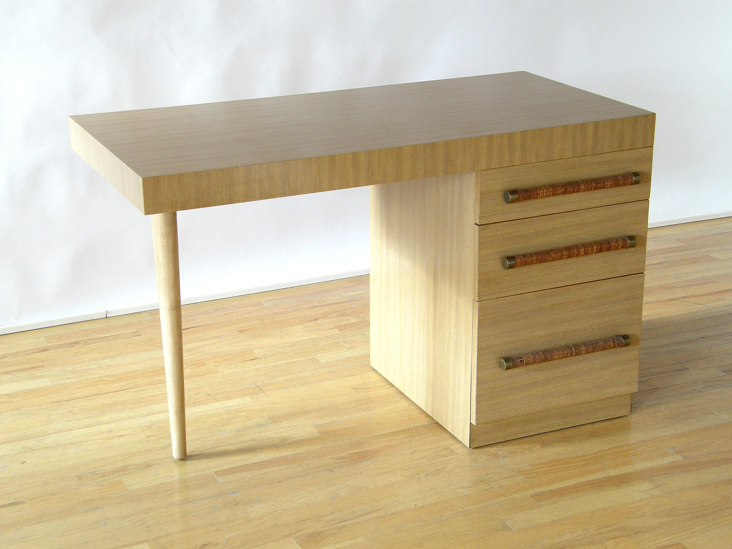 Mid-Century Modern Petite Desk with Cane Handles Designed by T. H. Robsjohn-Gibbings for Widdicomb