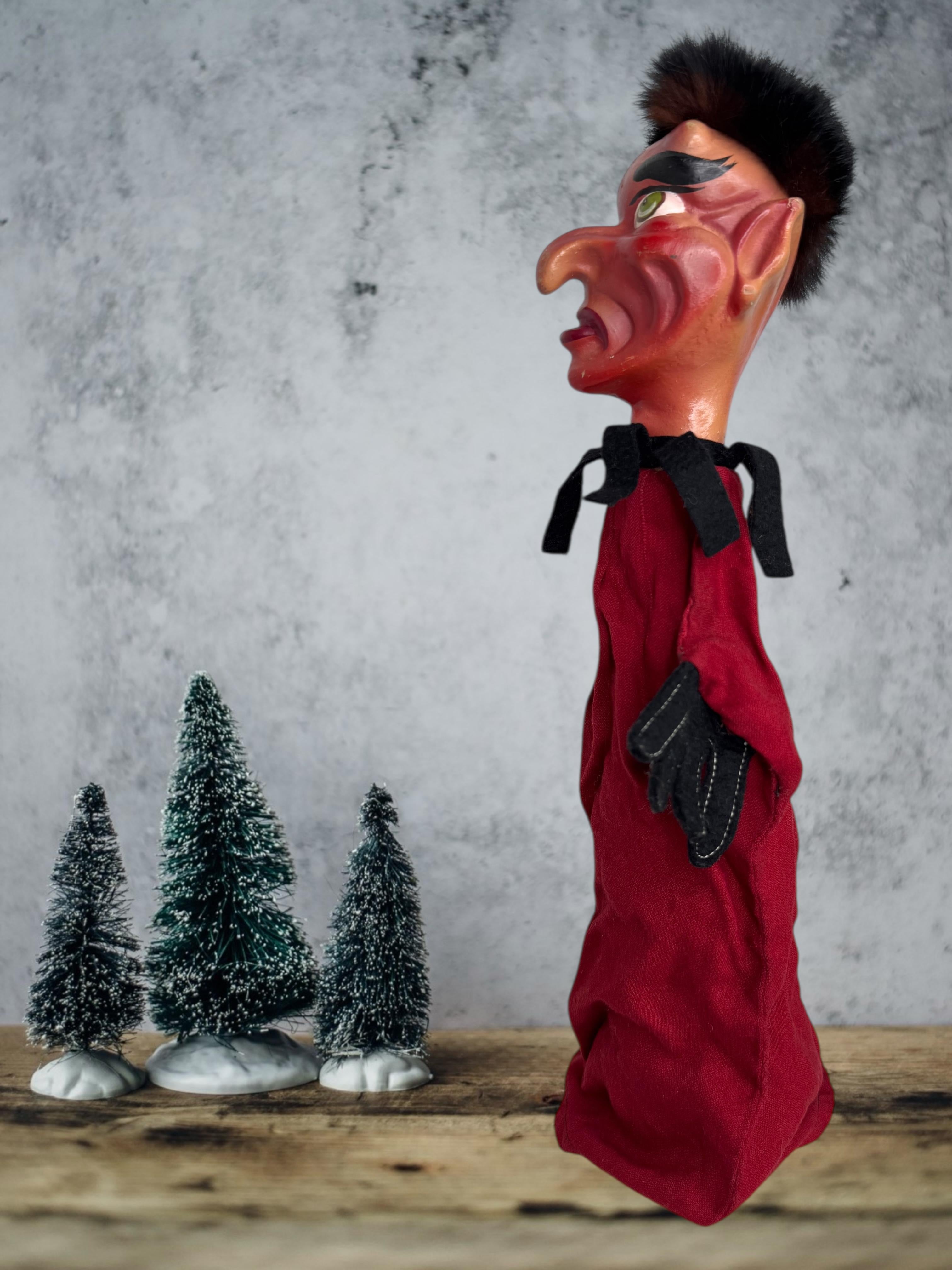 Petit jouet de marionnette Krampus, Allemagne ancienne et vintage en vente 4