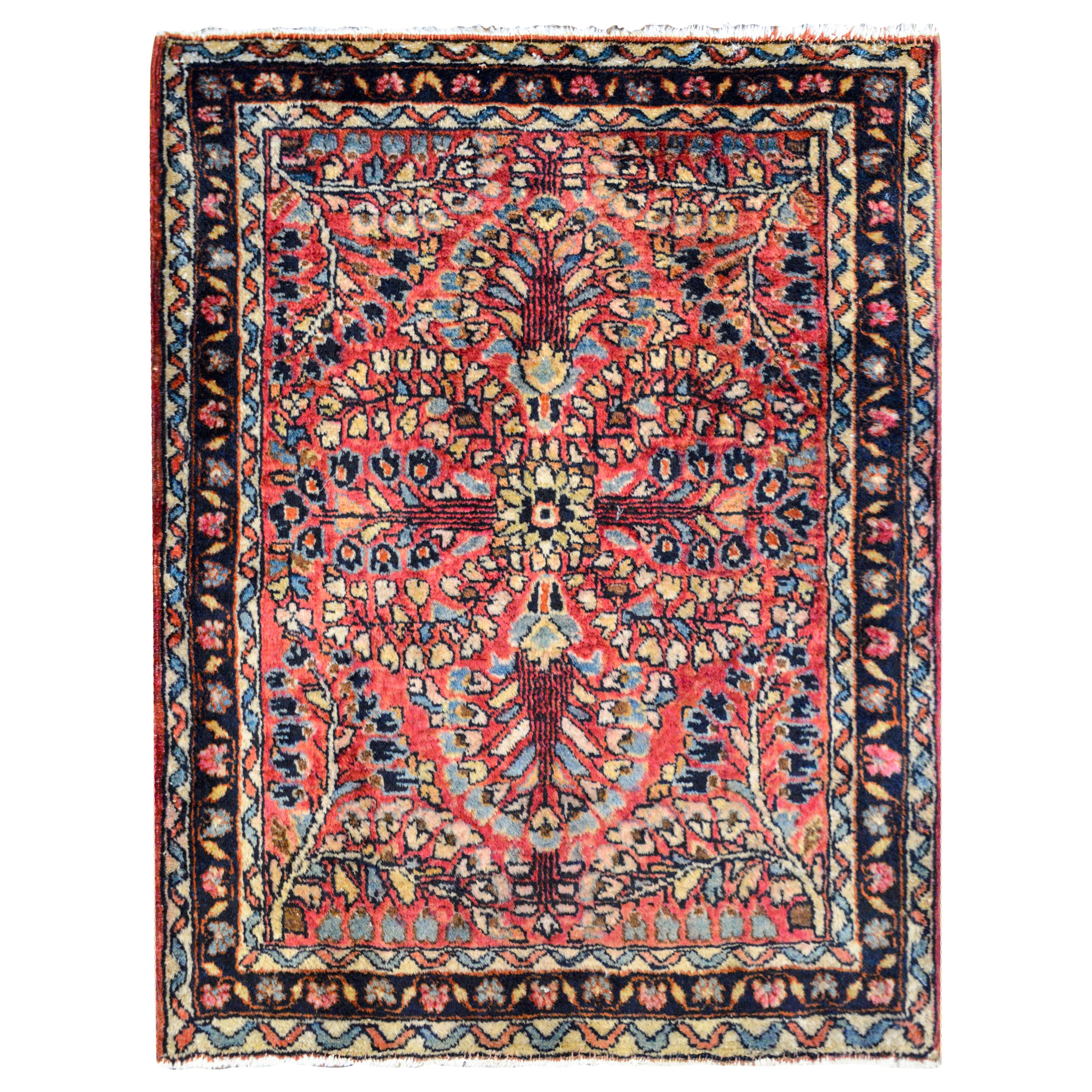 Petite Early 20th Century Sarouk Rug For Sale