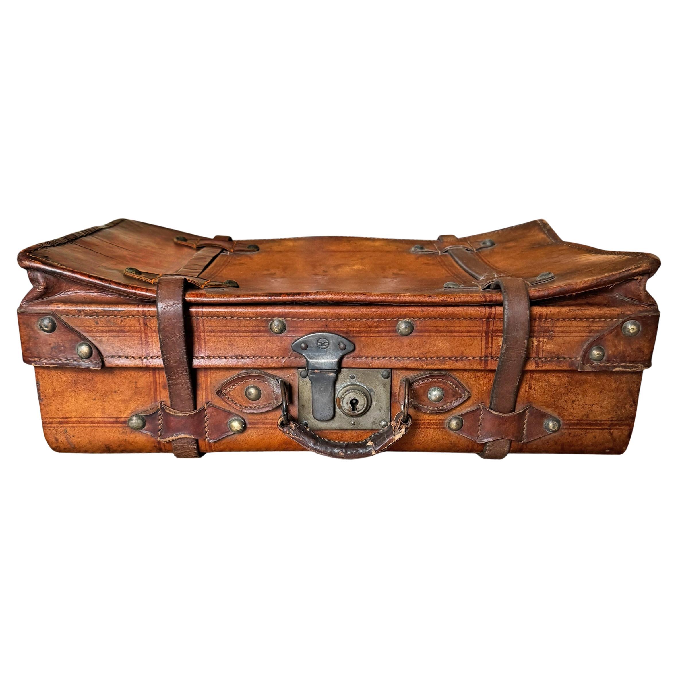 Petite Edwardian Leather Suitcase
