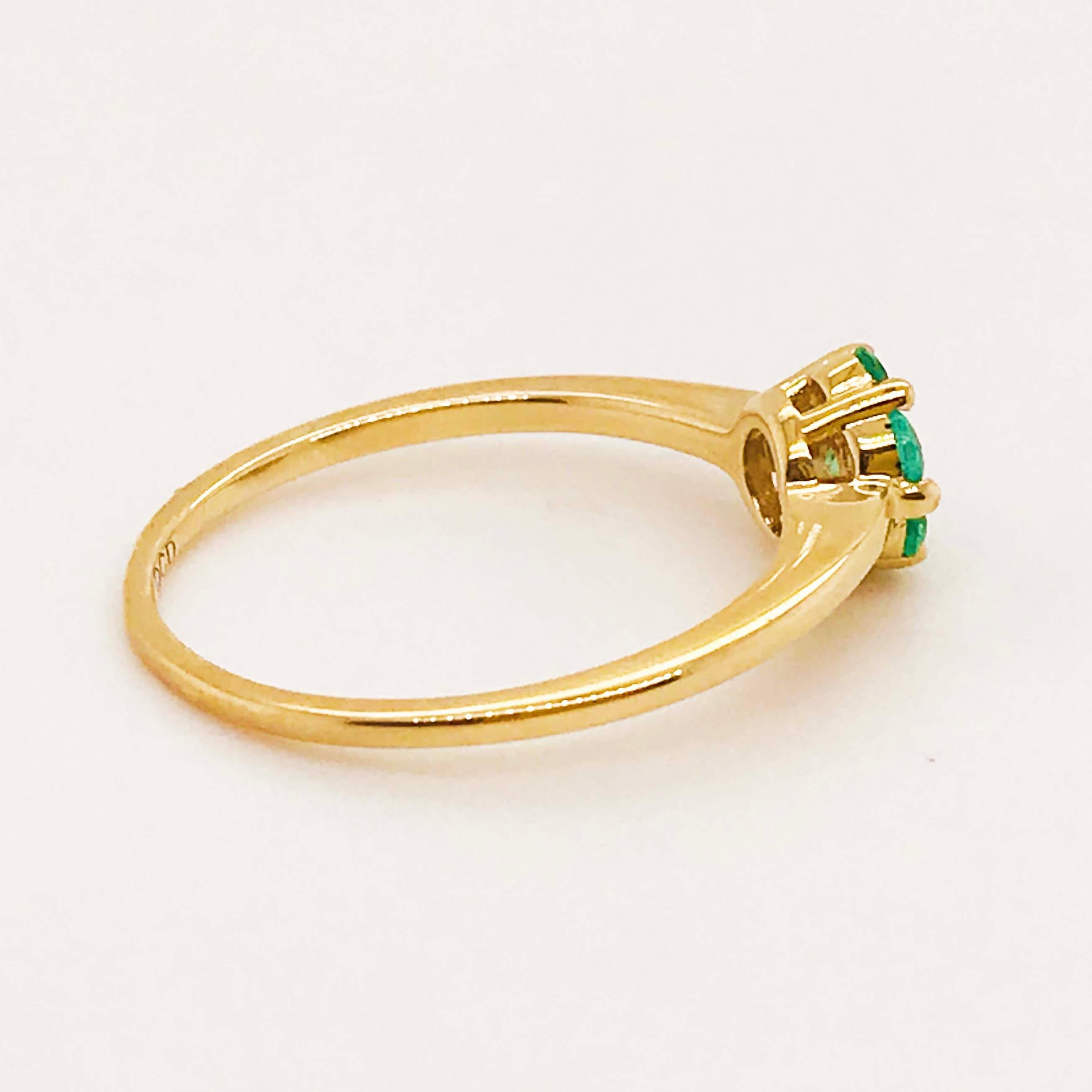 Petite Emerald Flower Ring, May Birthstone with Diamond, 14K Yellow Gold Lv In New Condition For Sale In Austin, TX