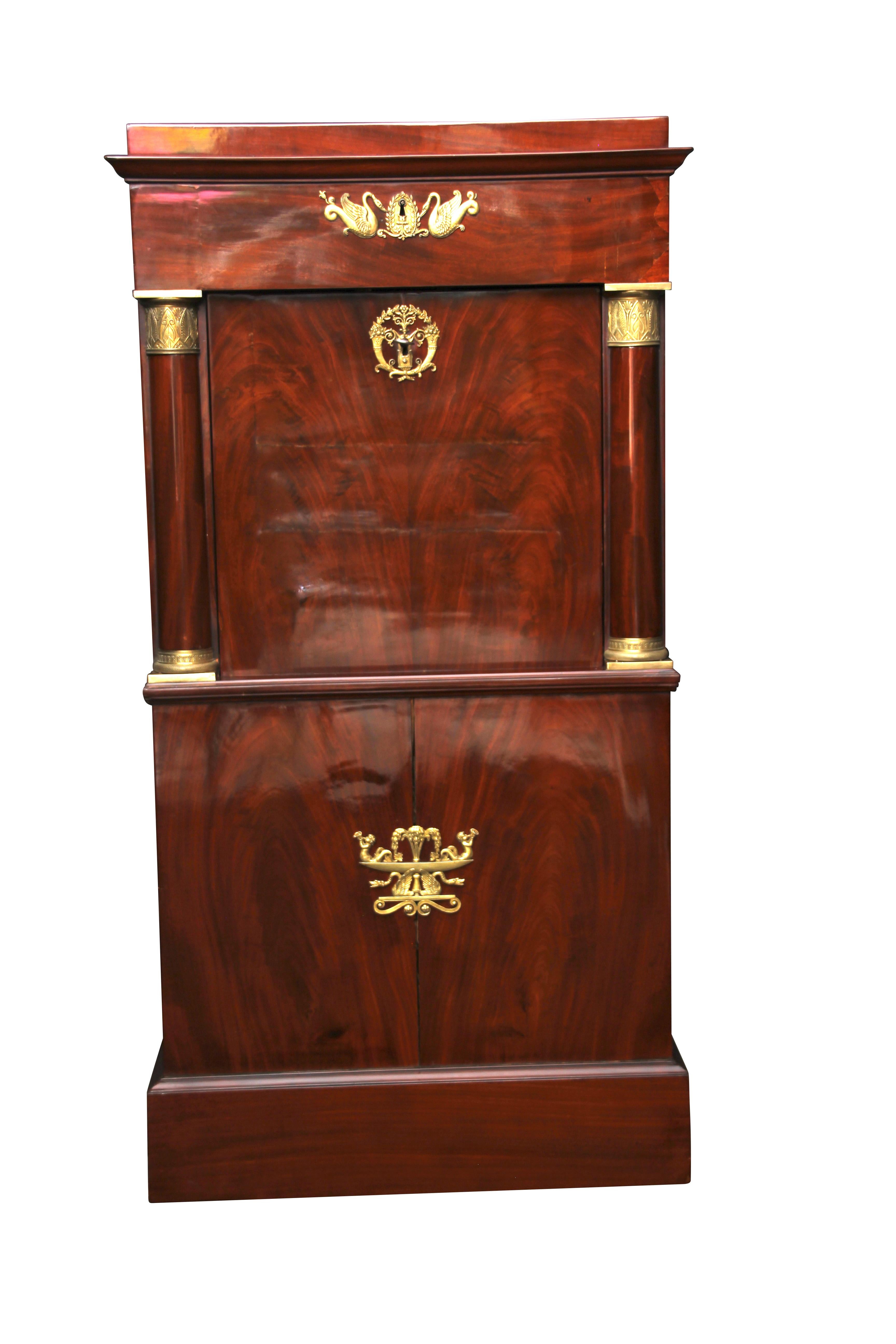 Rare Empire Secretaire with Side Drawers, Mahogany, Bronzes, France circa 1810. In Good Condition In Regensburg, DE
