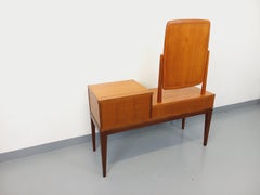 Petite enfilade coiffeuse scandinave vintage en teck avec miroir des années 60