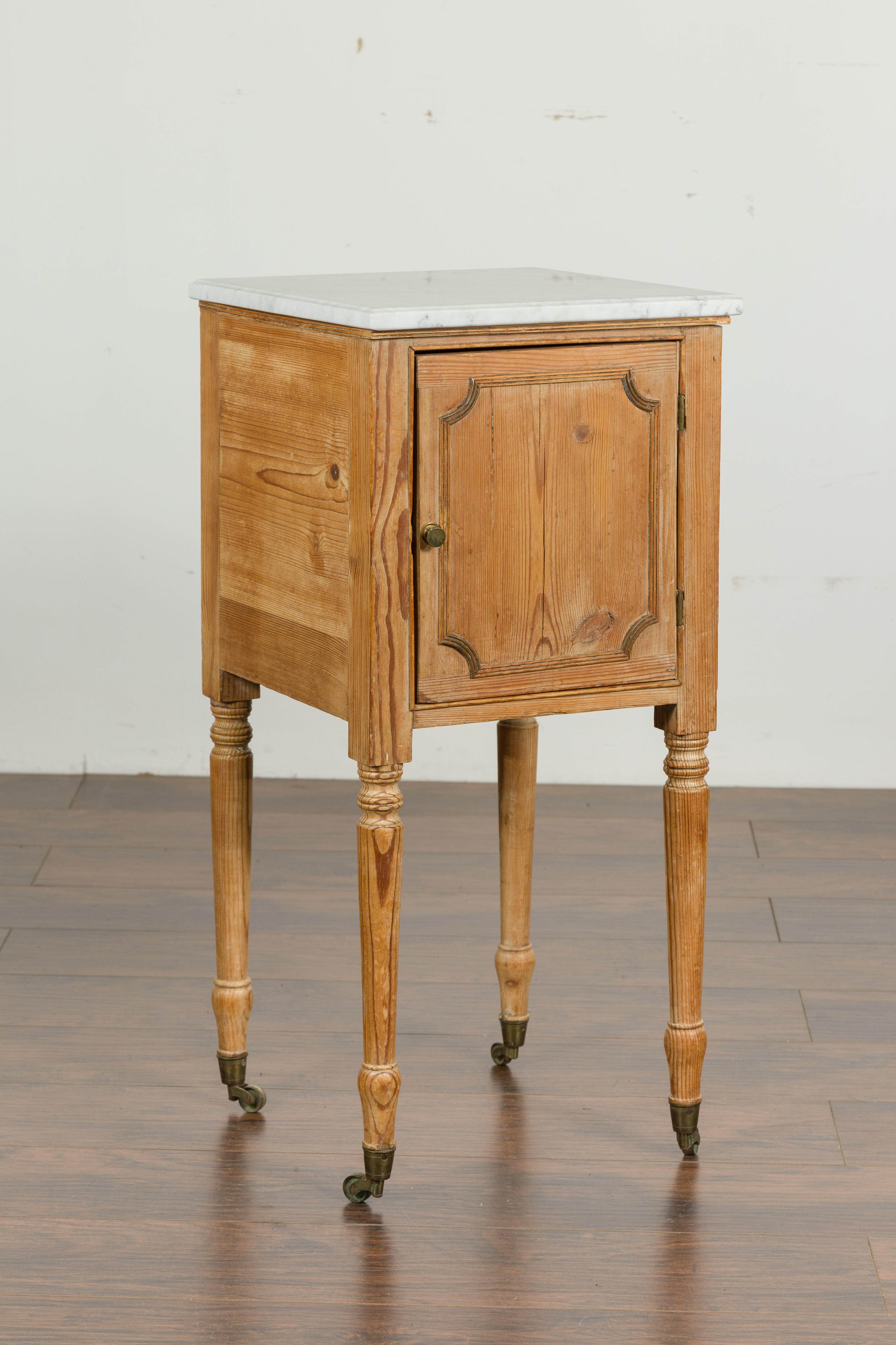 Petite English 1870s Pine End Table with White Marble-Top and Single Door For Sale 6