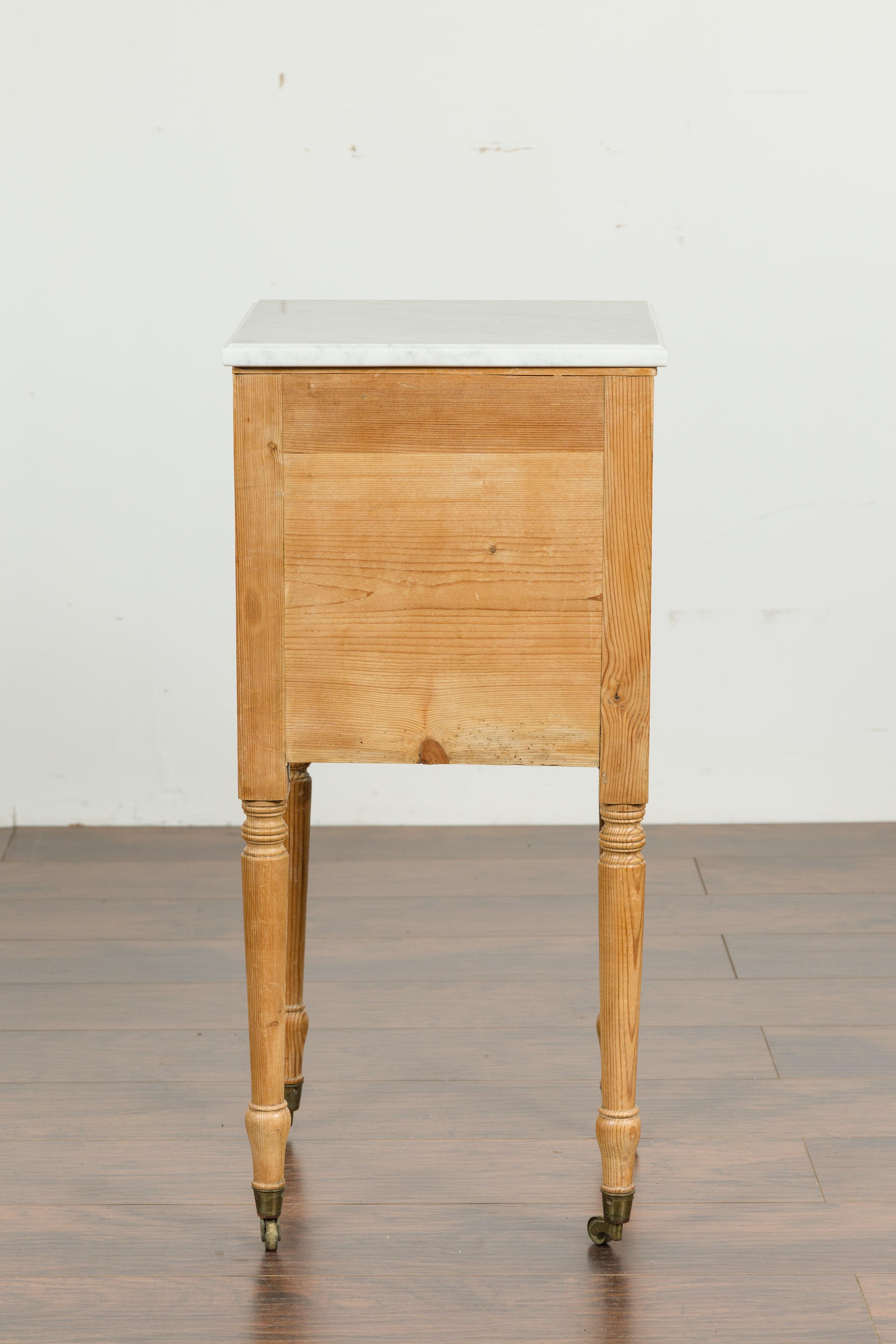Petite English 1870s Pine End Table with White Marble-Top and Single Door For Sale 8