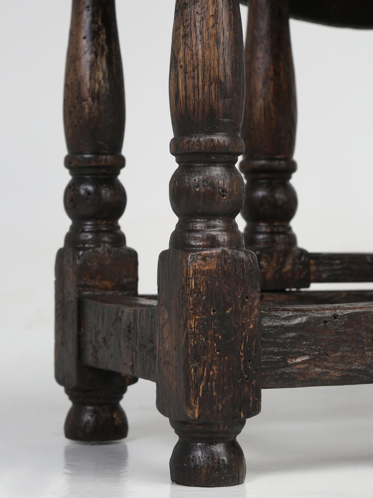 Petite English Drop-Leaf Side Table, End Table or Even Coffee Table, Distressed 3