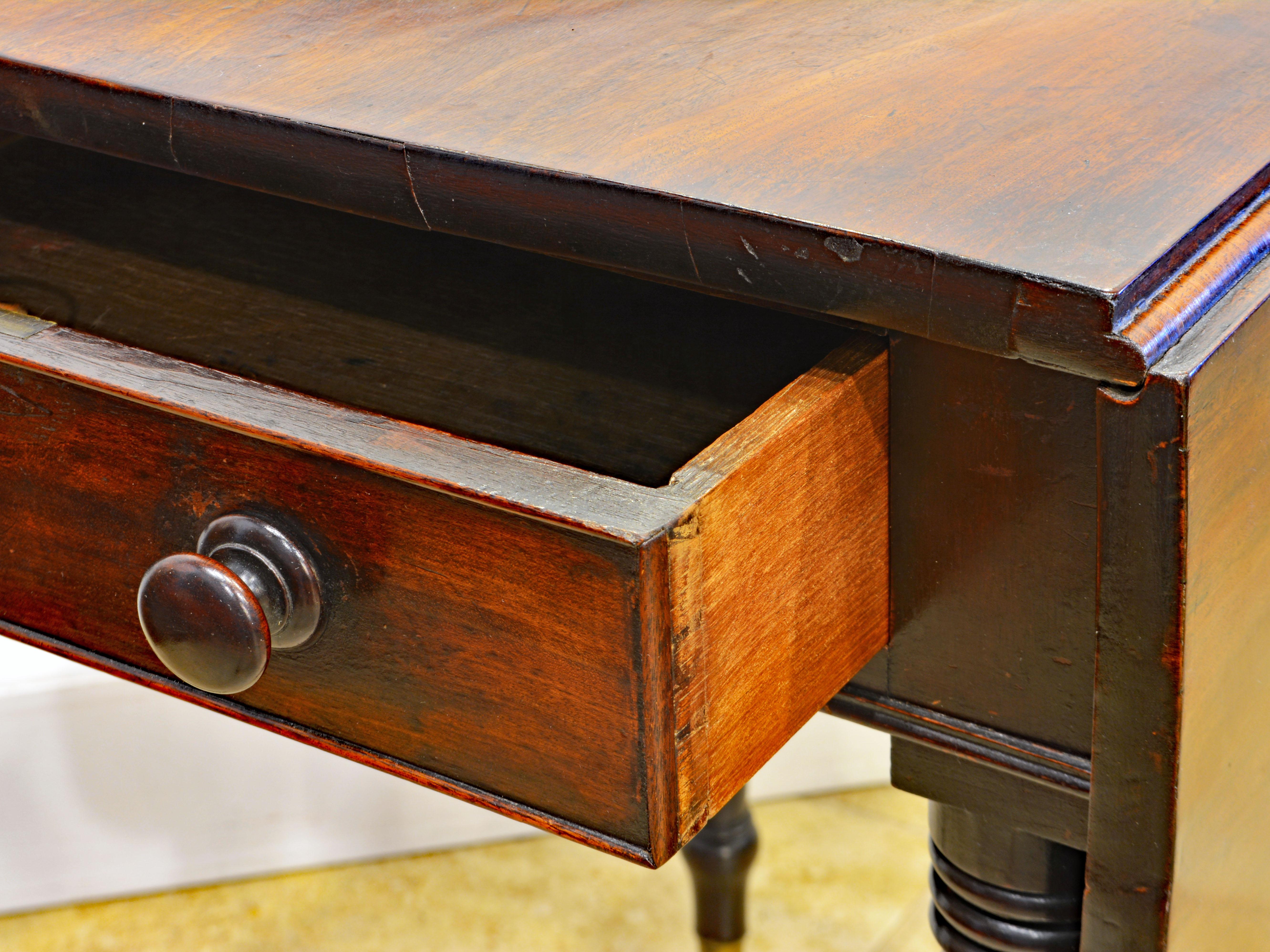 19th Century Petite English Mahogany One Drawer Pembroke Table with Turned Legs, Circa 1840