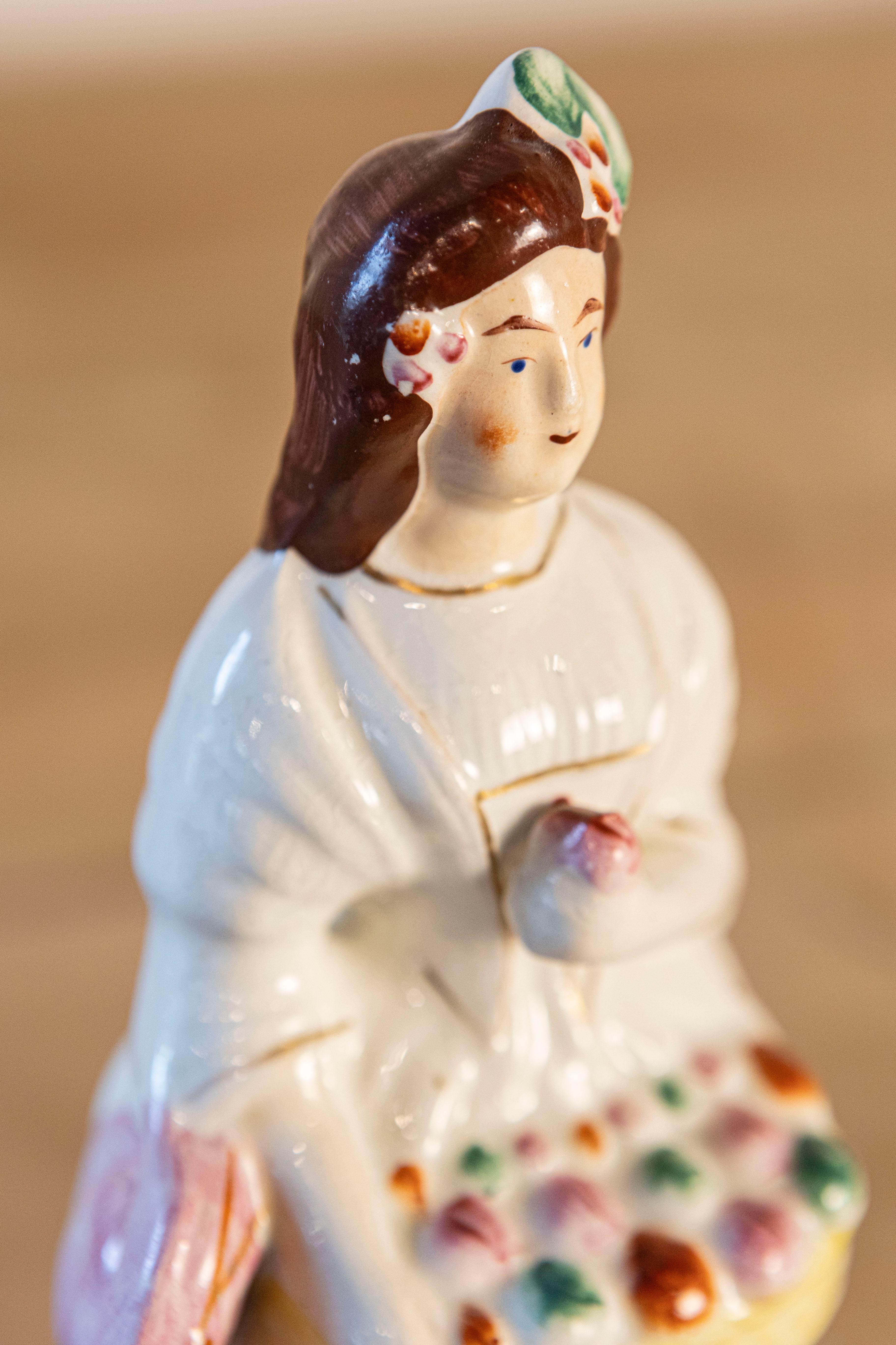 Petite English Porcelain Decorative Object Depicting a Lady with a Floral Basket For Sale 3