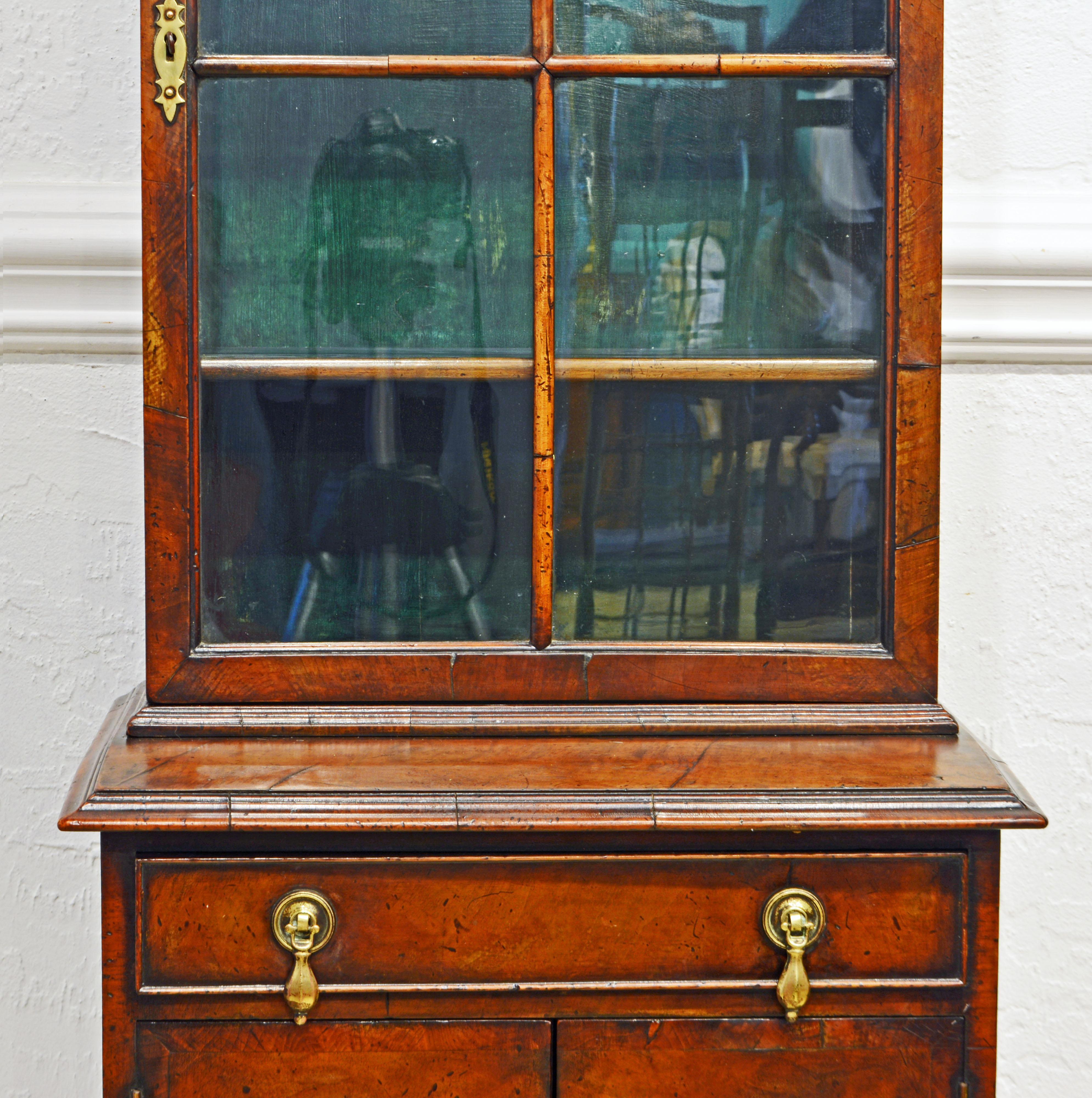 Petite English Queen Anne Style Burled Walnut Display/Curio Cabinet, Late 19th C 3