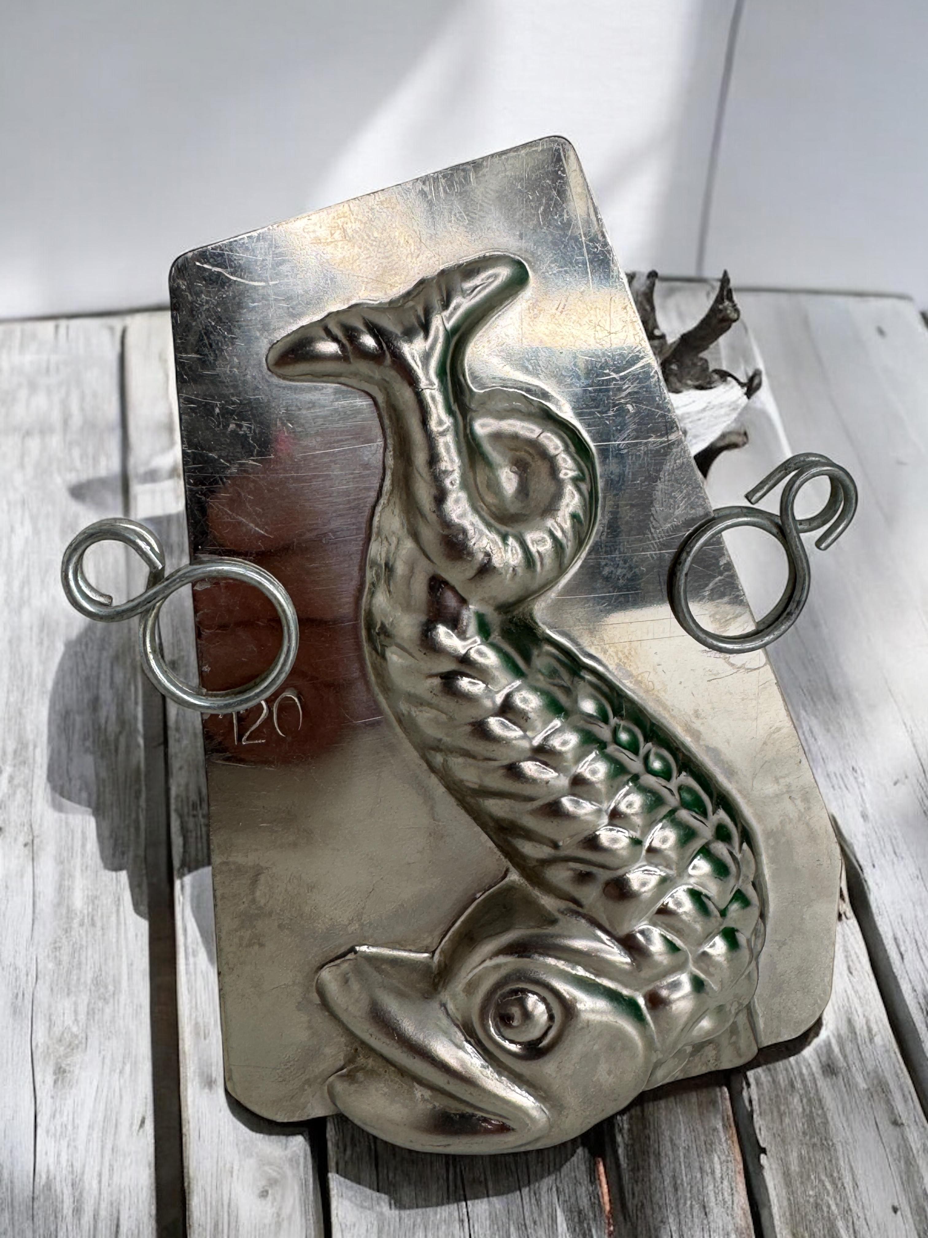 Petite Fish Dolphin Chocolate Mold vintage1950, France For Sale 3