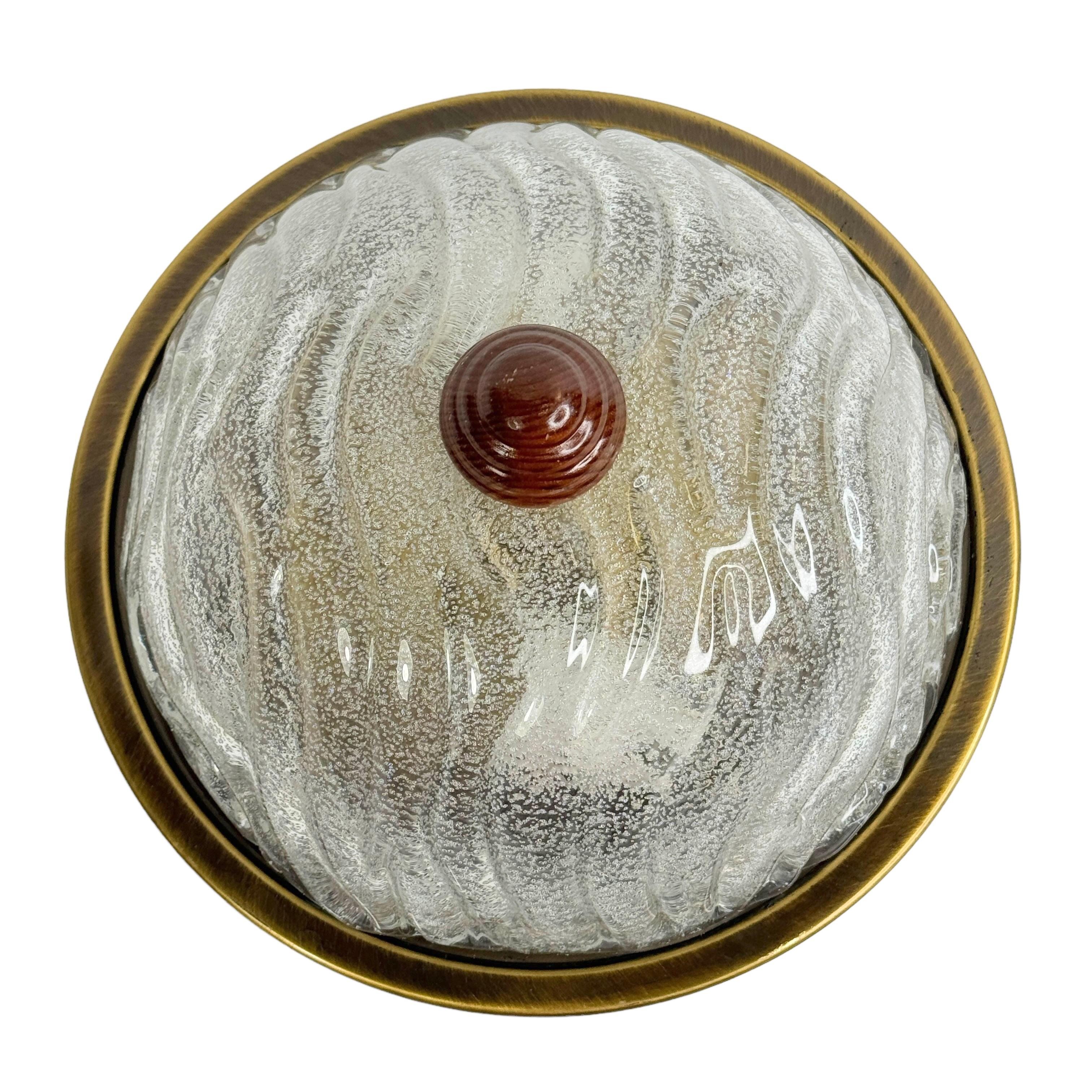 Allemand Petite suspension encastrée en verre de vague et métal bruni brossé de Fischer Leuchten en vente